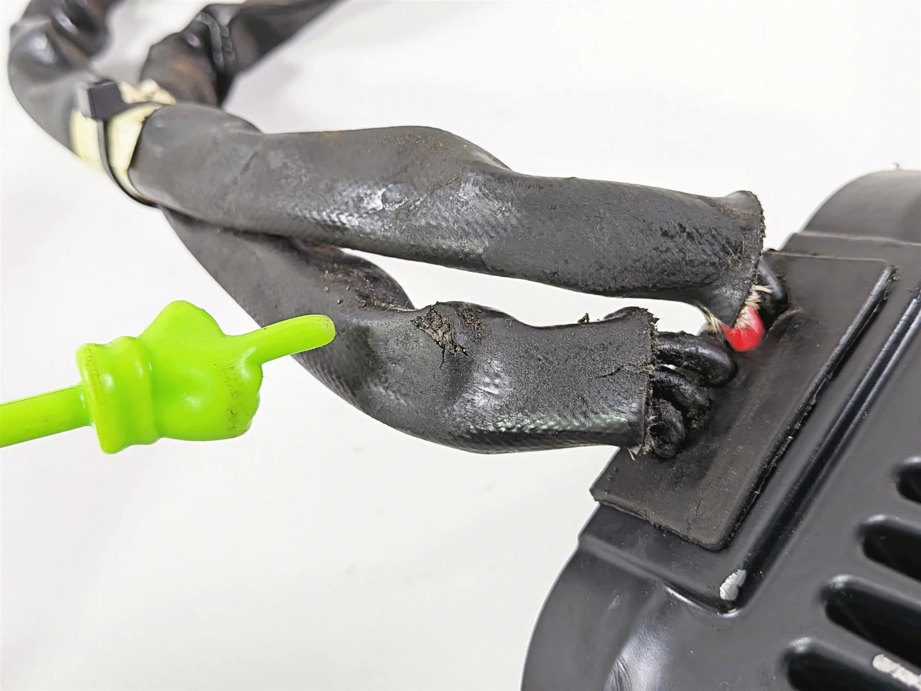 2015 Indian Chieftain Rectifier Voltage Regulator 4014300 4019661 - Image 8