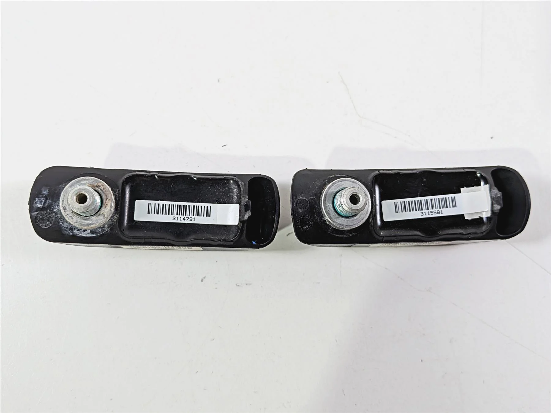 2015 Indian Chieftain Tire Pressure Sensor Set 2412417 2208712 - Image 9