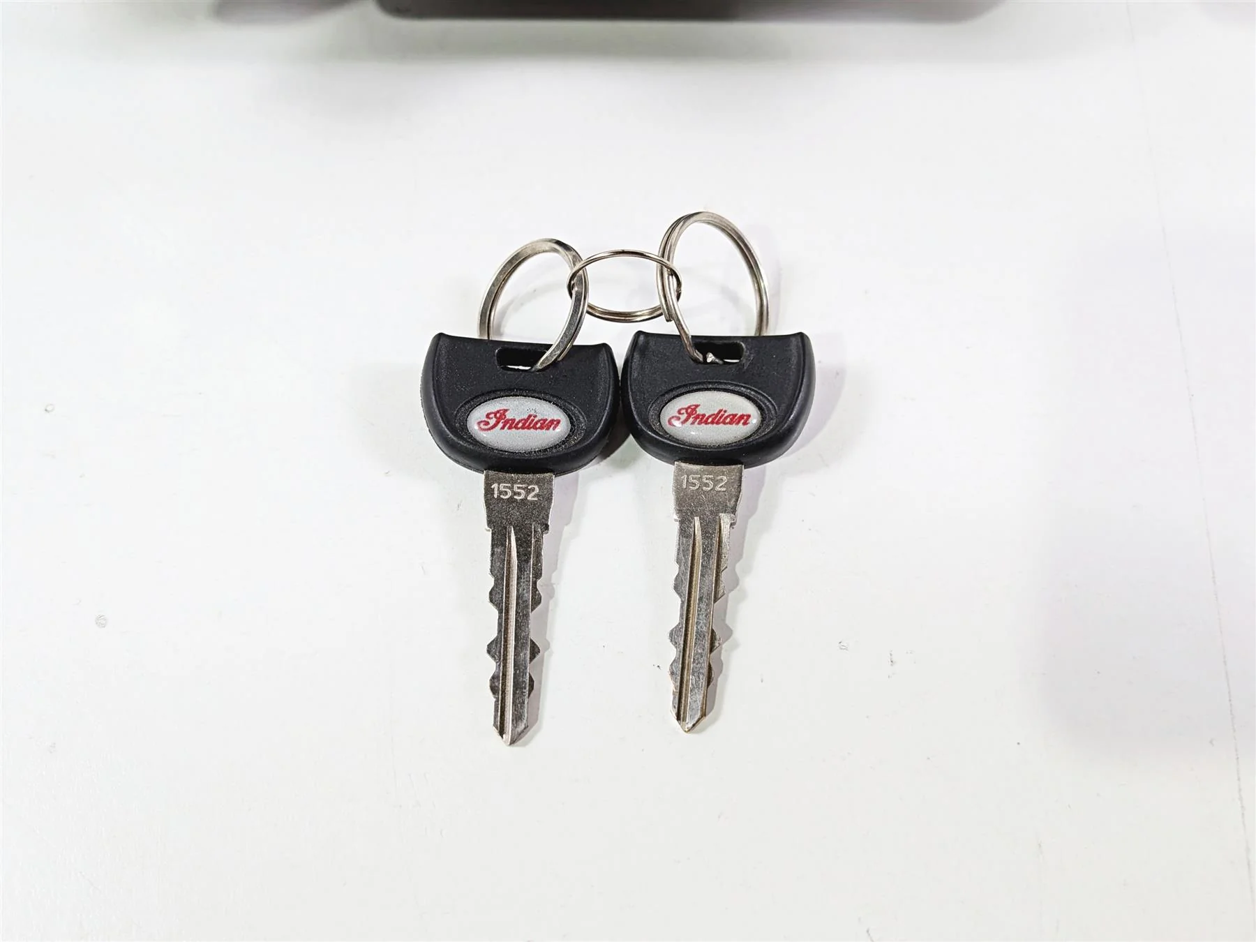 2015 Indian Chieftain Upper & Lower Triple Tree + Lock & Key Set - Read 1824619 - Image 3