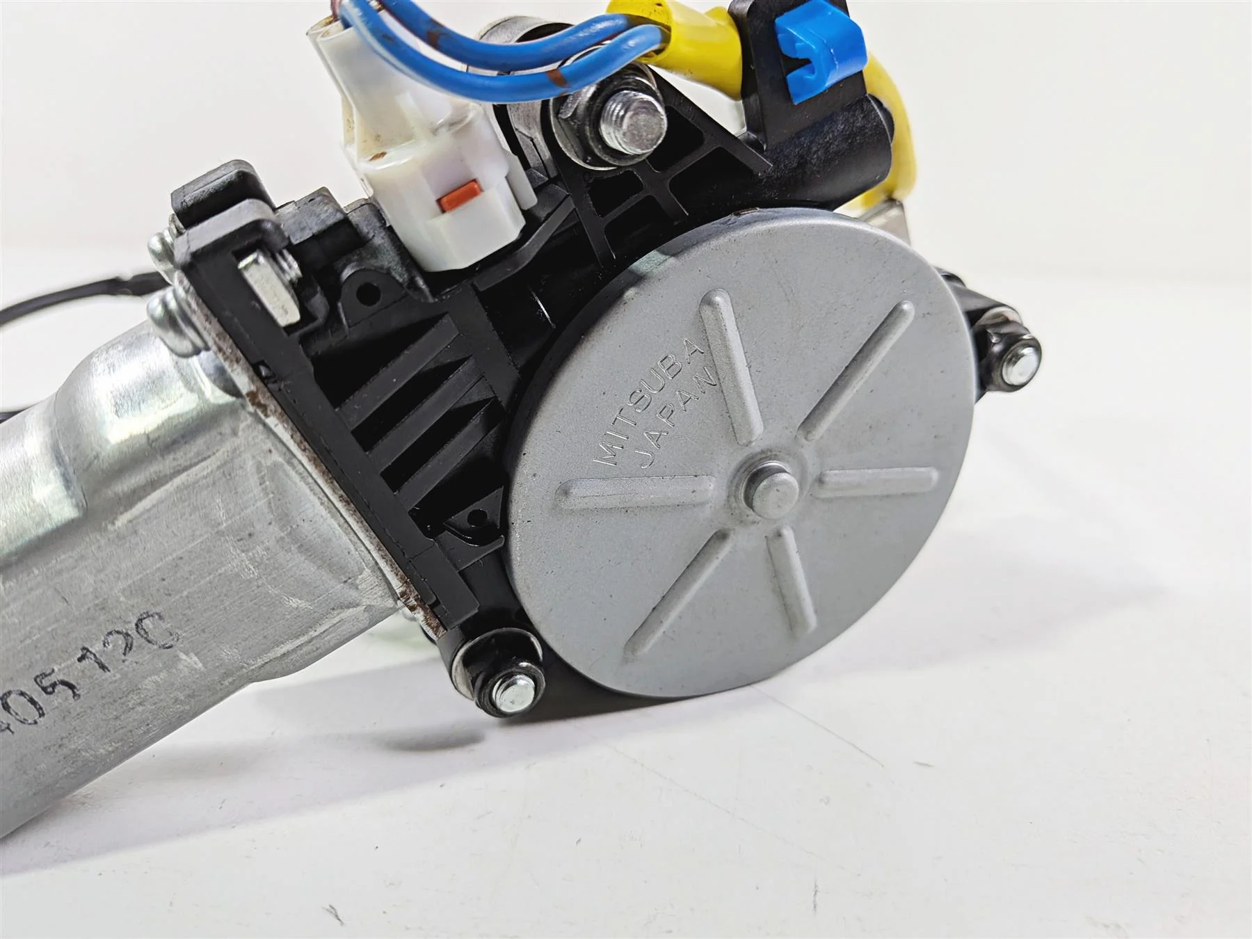 2015 Indian Chieftain Windshield Screen Adjuster Motor 4014195 - Image 9
