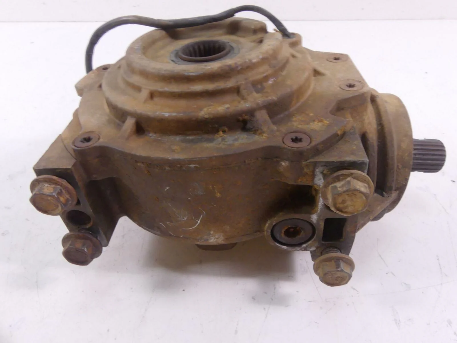 2015 Polaris RZR S 900 EPS Front Differential Gear Box Case 2K Only 1333243 - Image 2