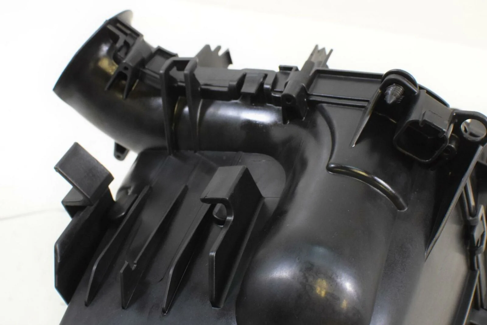 2015 Sea-Doo SPARK 900 HO ACE Air Box Filter Breather  Assembly 273000314 - Image 7