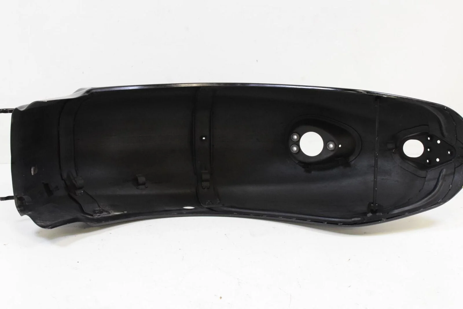 2015 Triumph Rocket III 3 Touring ABS Rear Fender Tire Hugger Mud Guard T2308445 - Image 5
