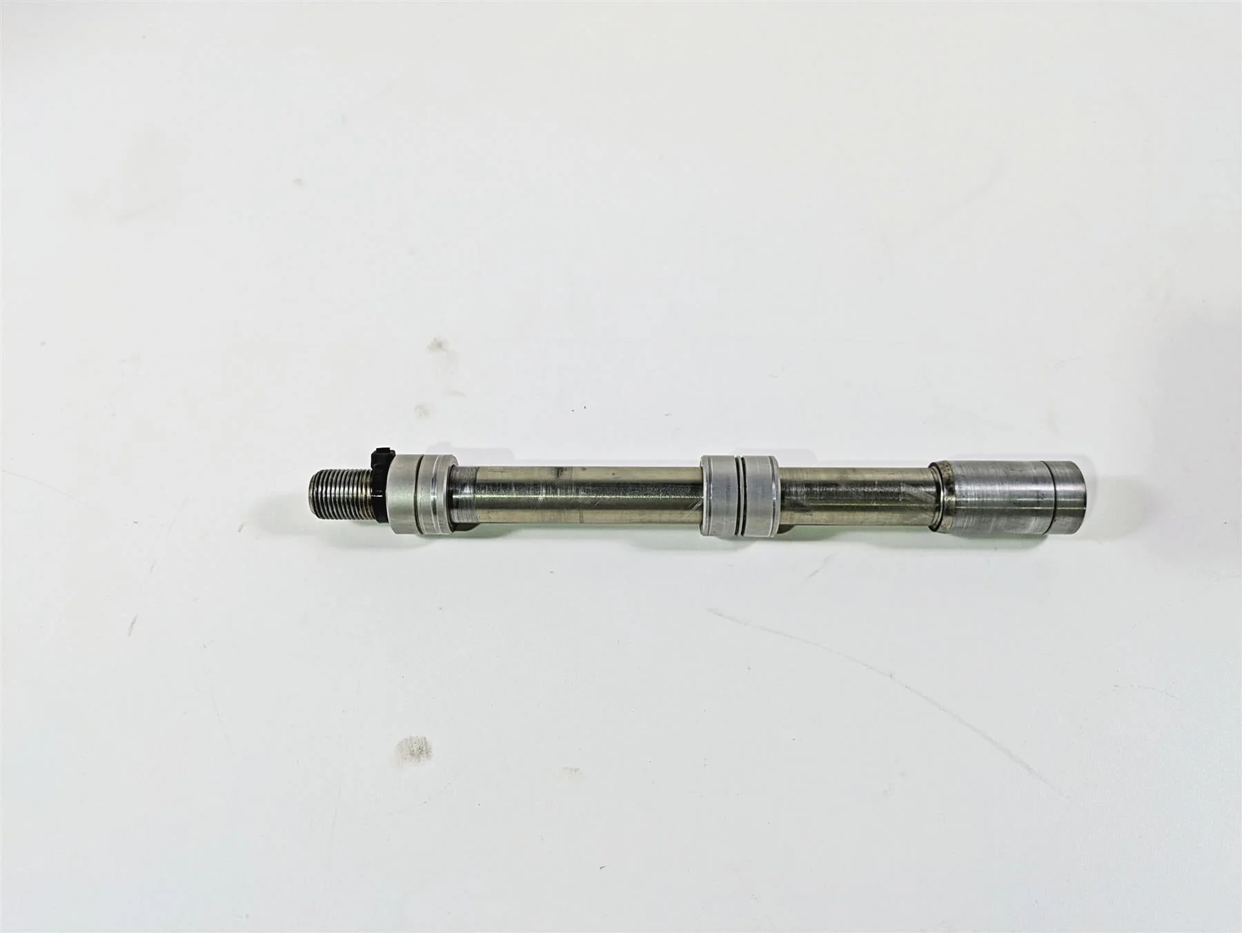 2015 Triumph Tiger Explorer XC Front Wheel Spindle Axle T2000700 - Image 3