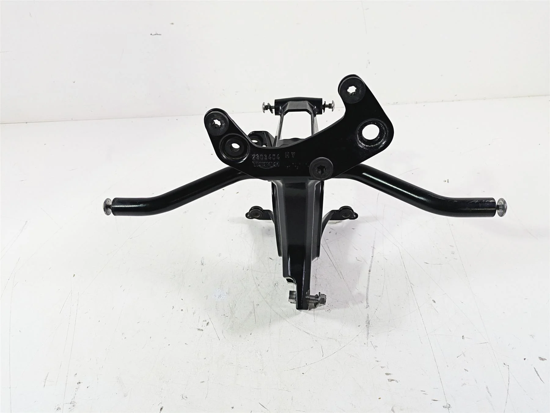 2015 Triumph Tiger Explorer XC Gauges Cockpit Stay Holder T2303404 - Image 3