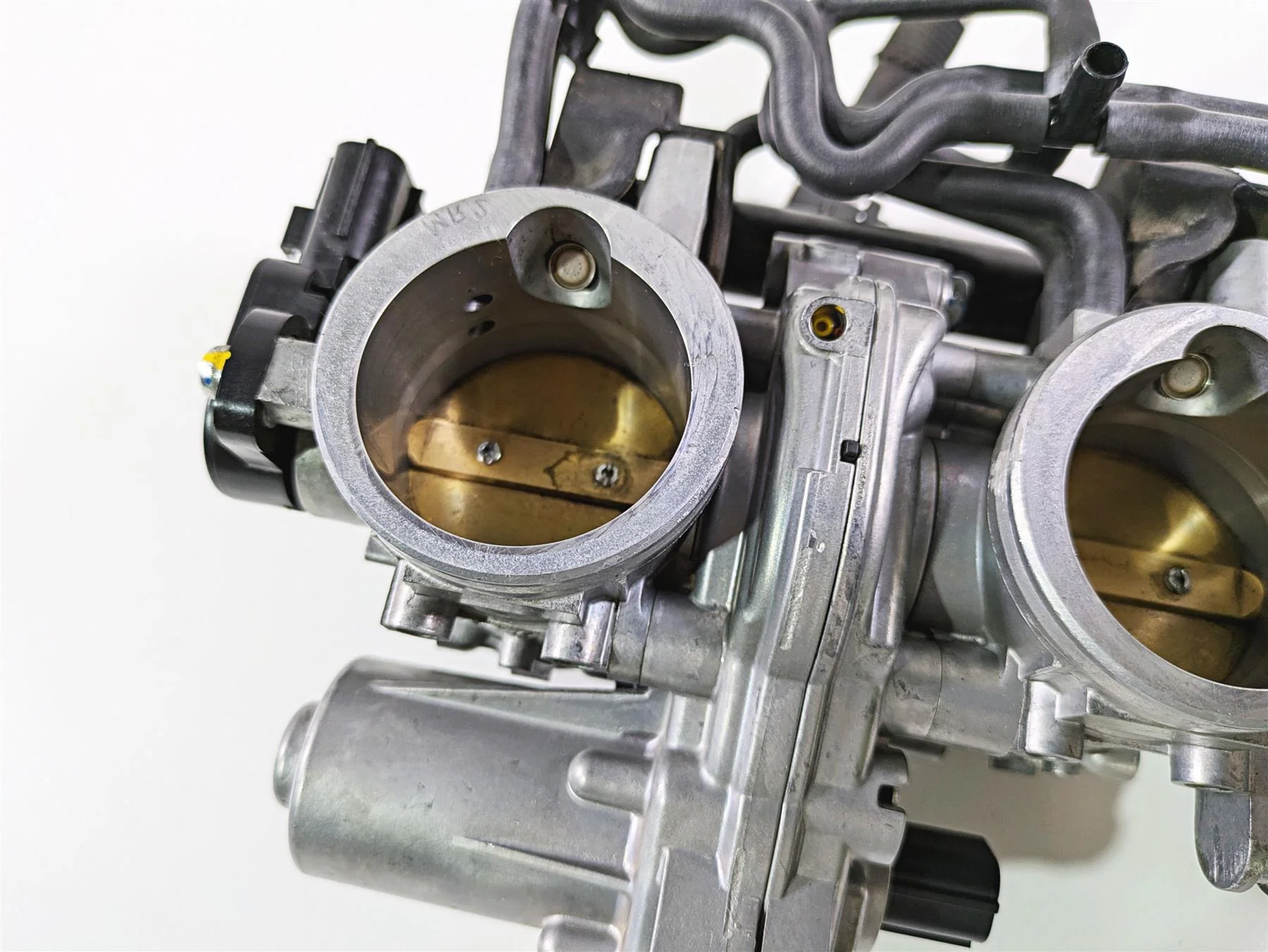 2015 Triumph Tiger Explorer XC Keihin Throttle Body Fuel Injection Set T1241700 - Image 10