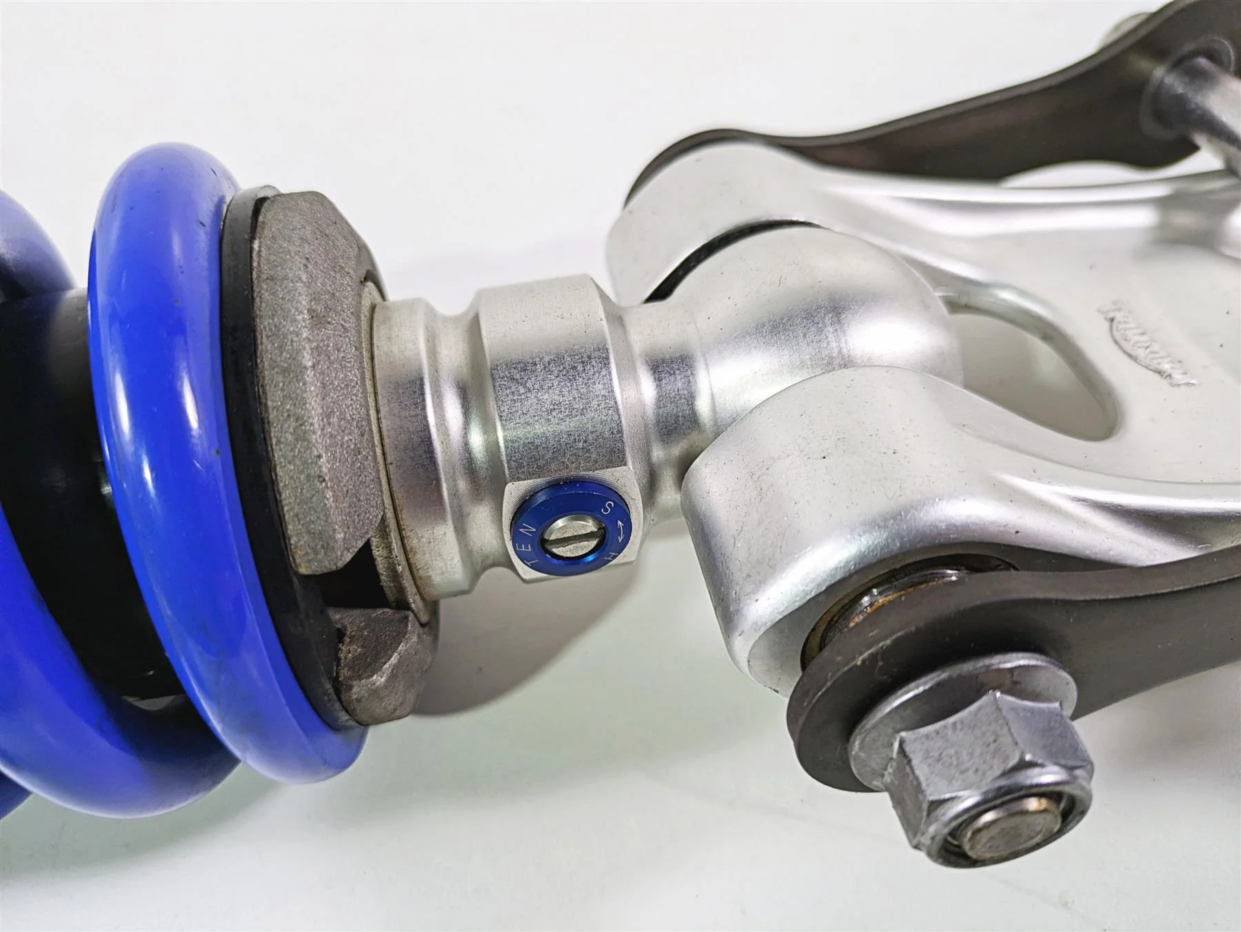 2015 Triumph Tiger Explorer XC Rear Suspension Shock Damper T2058500 - Image 9