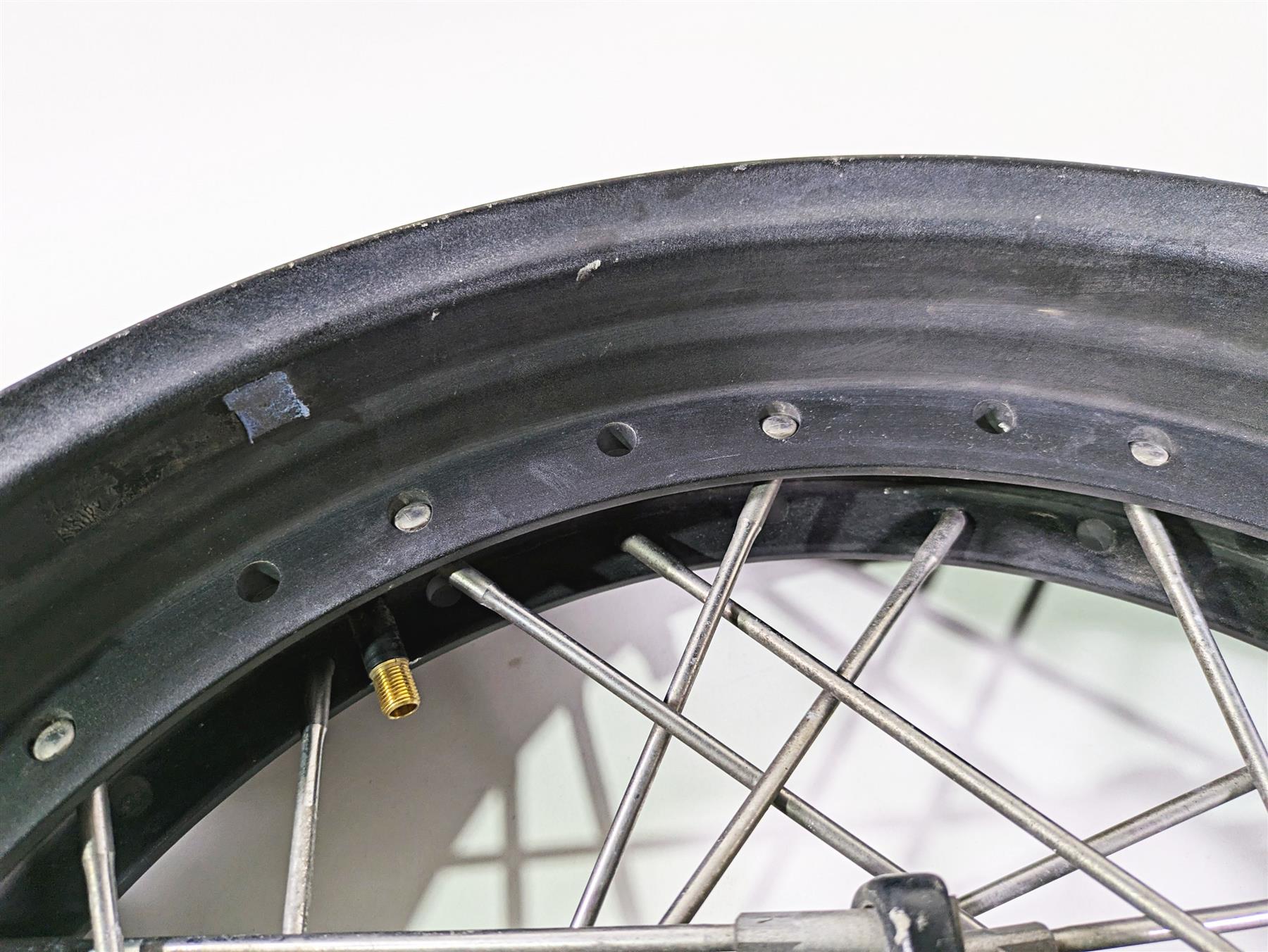 2015 Triumph Tiger Explorer XC Saxess 17x4 Rear Wheel Spoke Rim T2014600 - Image 11