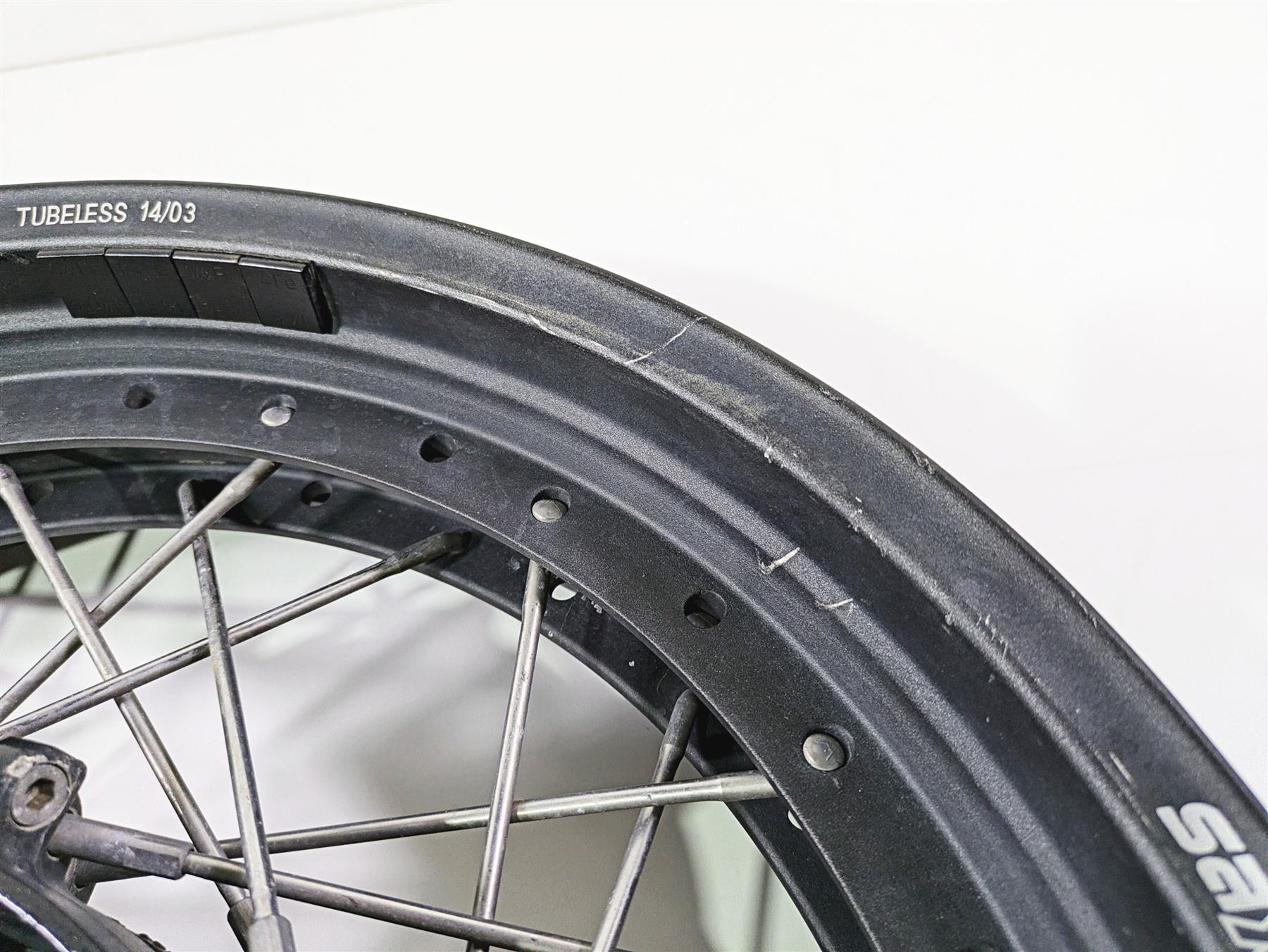 2015 Triumph Tiger Explorer XC Saxess 17x4 Rear Wheel Spoke Rim T2014600 - Image 6