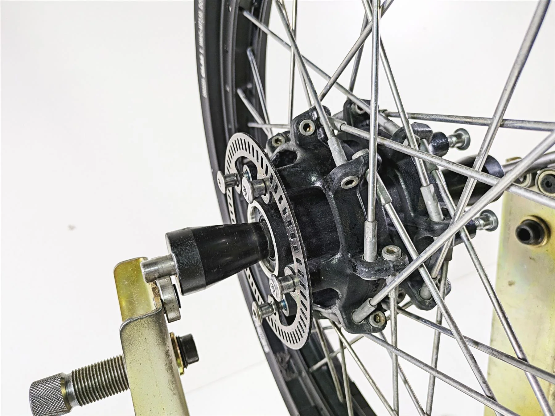 2015 Triumph Tiger Explorer XC Saxess 19x2.5 Dented Front Wheel Rim T2002300 - Image 7