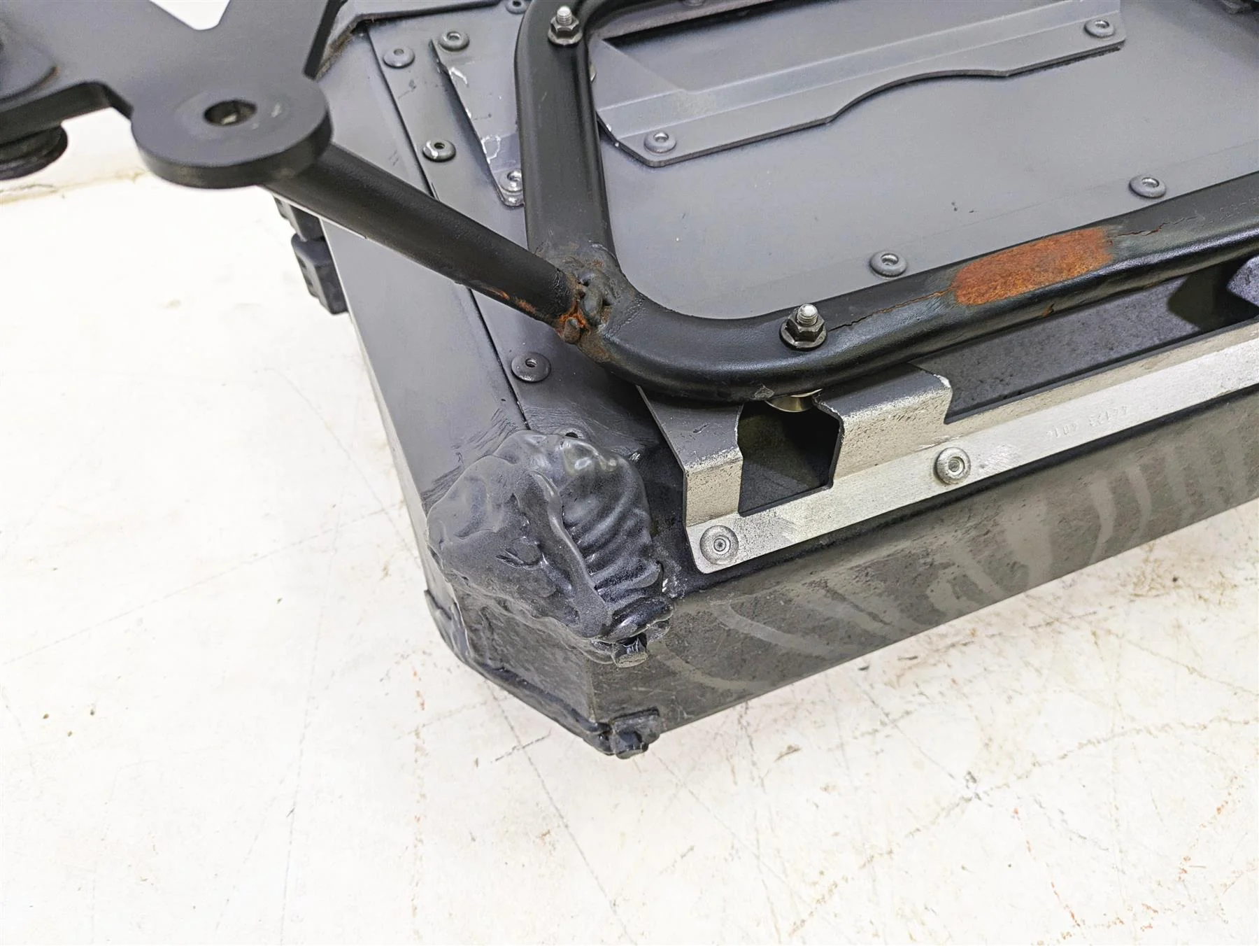 2015 Triumph Tiger Explorer XC SW-Motech Trax Saddlebag Hard Bag & Trunk Set - Image 7
