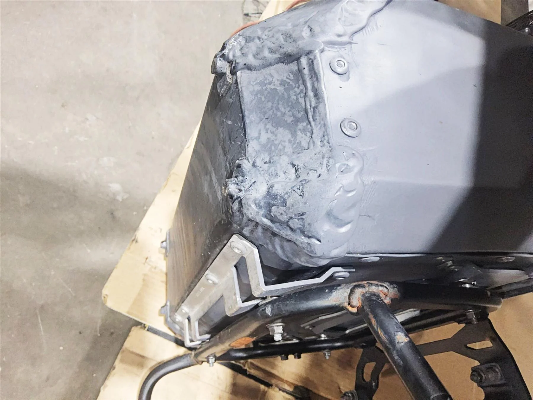 2015 Triumph Tiger Explorer XC SW-Motech Trax Saddlebag Hard Bag & Trunk Set - Image 8