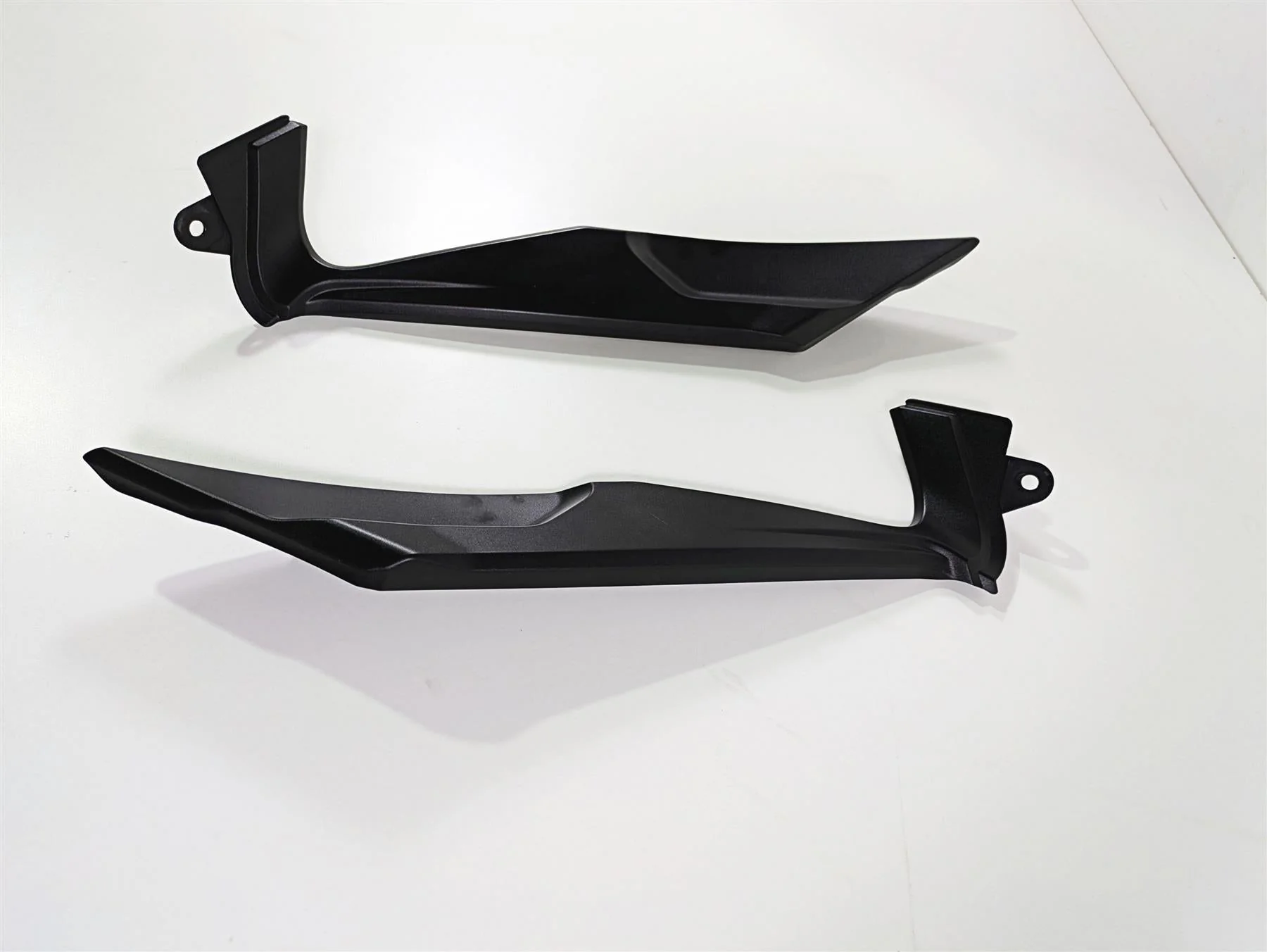 2015 Triumph Tiger Explorer XC Under Seat Infill Cover Fairings T2309022 - Image 3