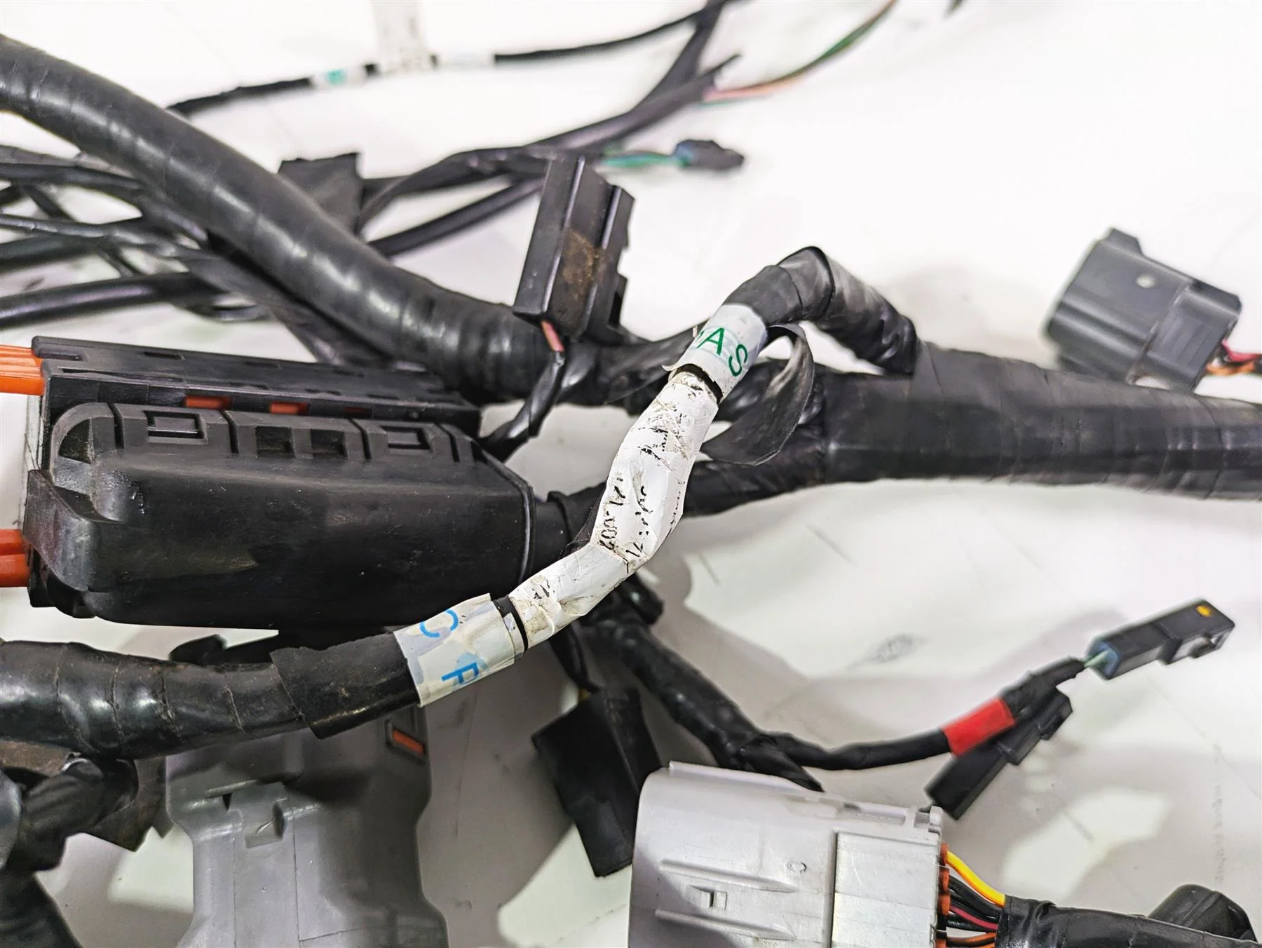 2015 Triumph Tiger Explorer XC Wiring Harness Loom - No Cuts T2501095 - Image 2