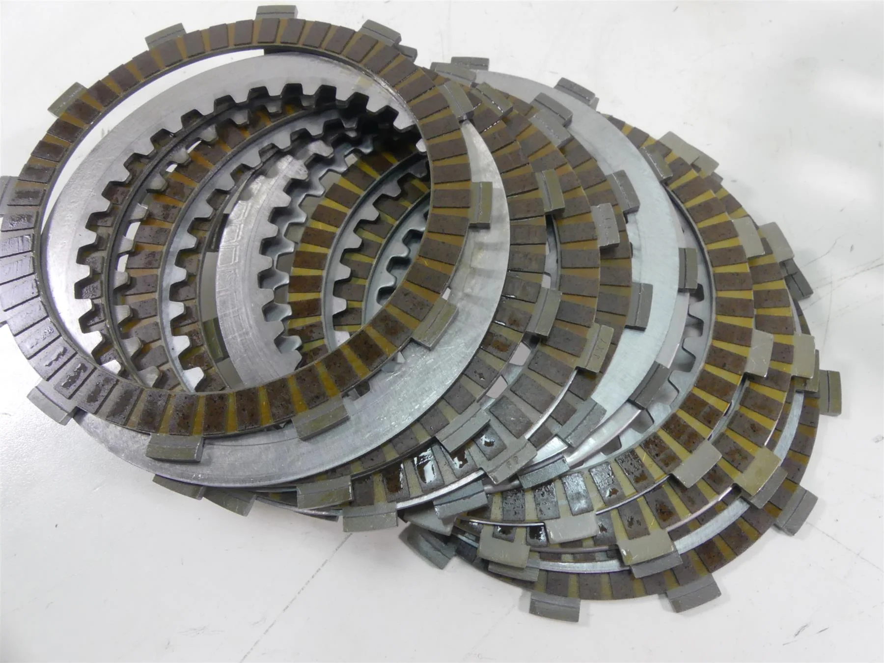 2015 Yamaha MT09 FZ09 Clutch Basket Friction Disc Pressure Plate B7N-16150-00-00 - Image 3
