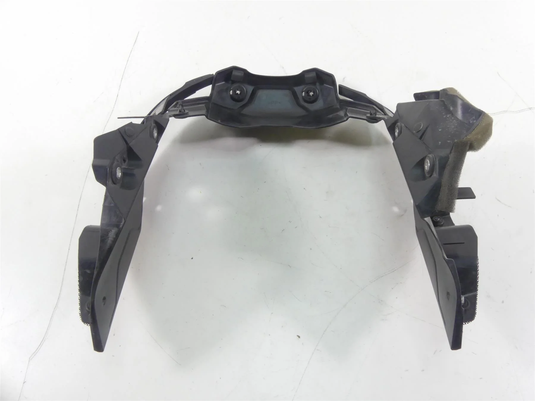 2015 Yamaha MT09 FZ09 Front Air Duct &  Cover Fairing Plastic Set 1RC-2174E-00 - Image 5