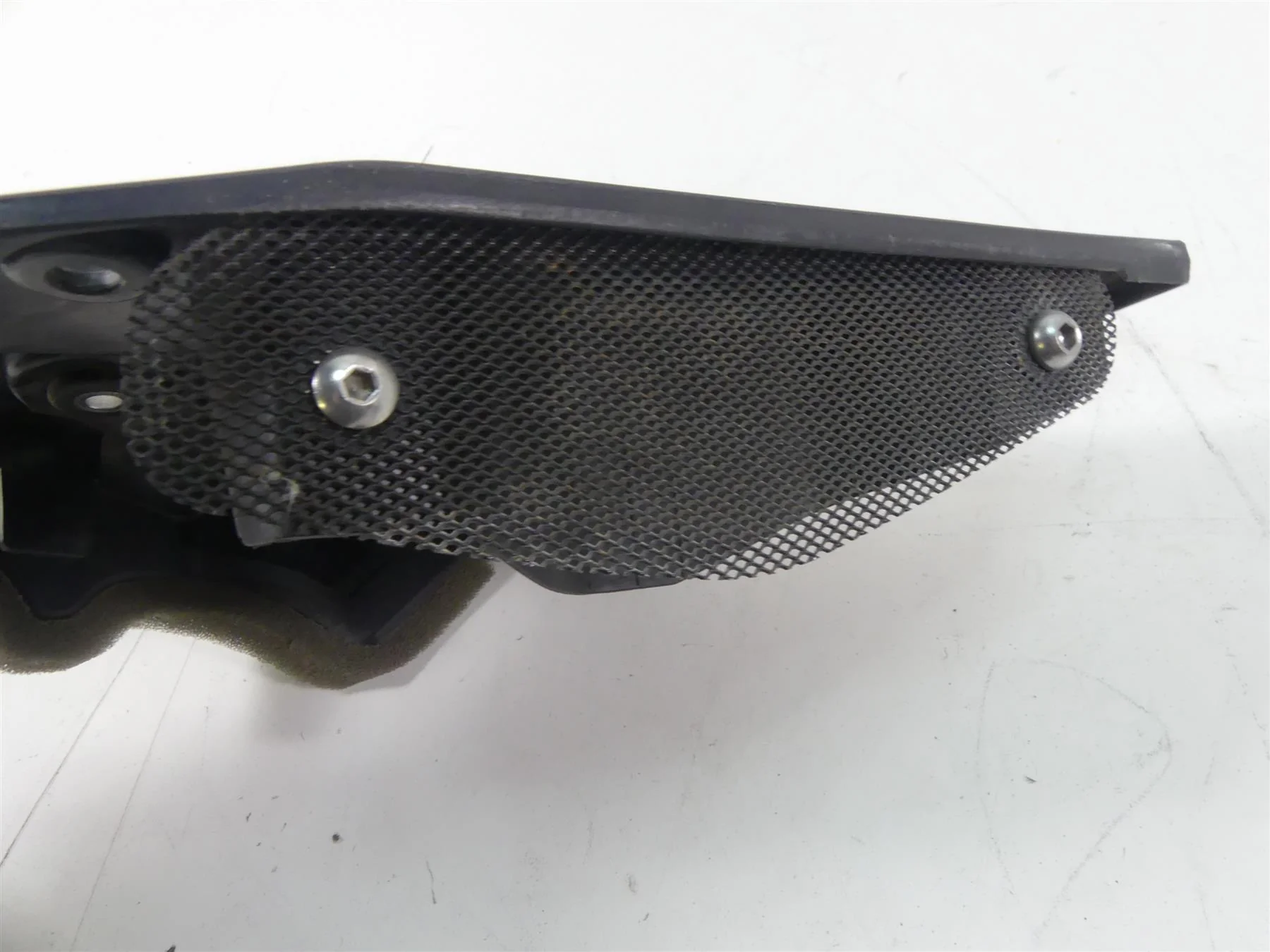 2015 Yamaha MT09 FZ09 Front Air Duct &  Cover Fairing Plastic Set 1RC-2174E-00 - Image 9