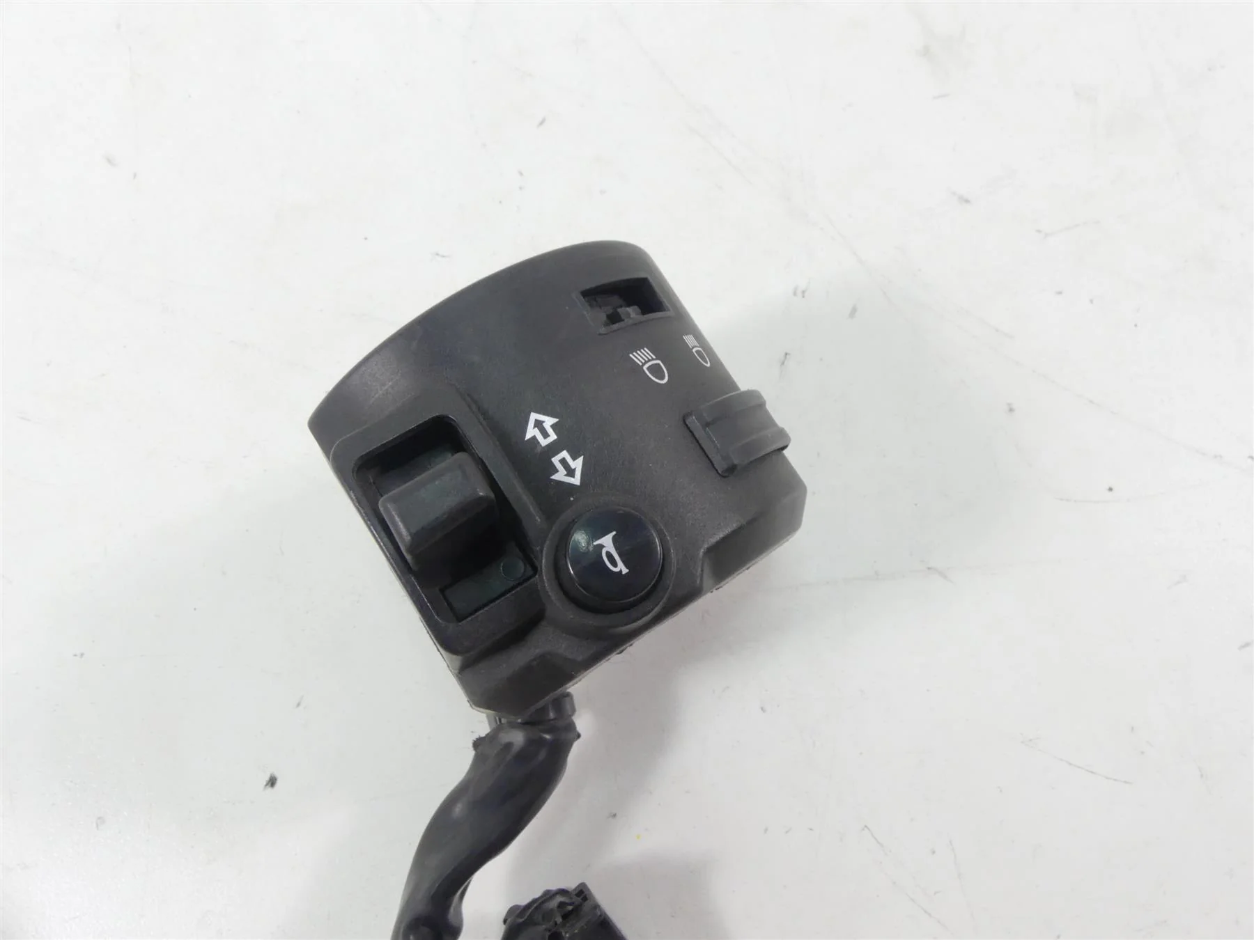 2015 Yamaha MT09 FZ09 Left Hand Blinker Control Switch -Read 1RC-83972-01-00 - Image 3
