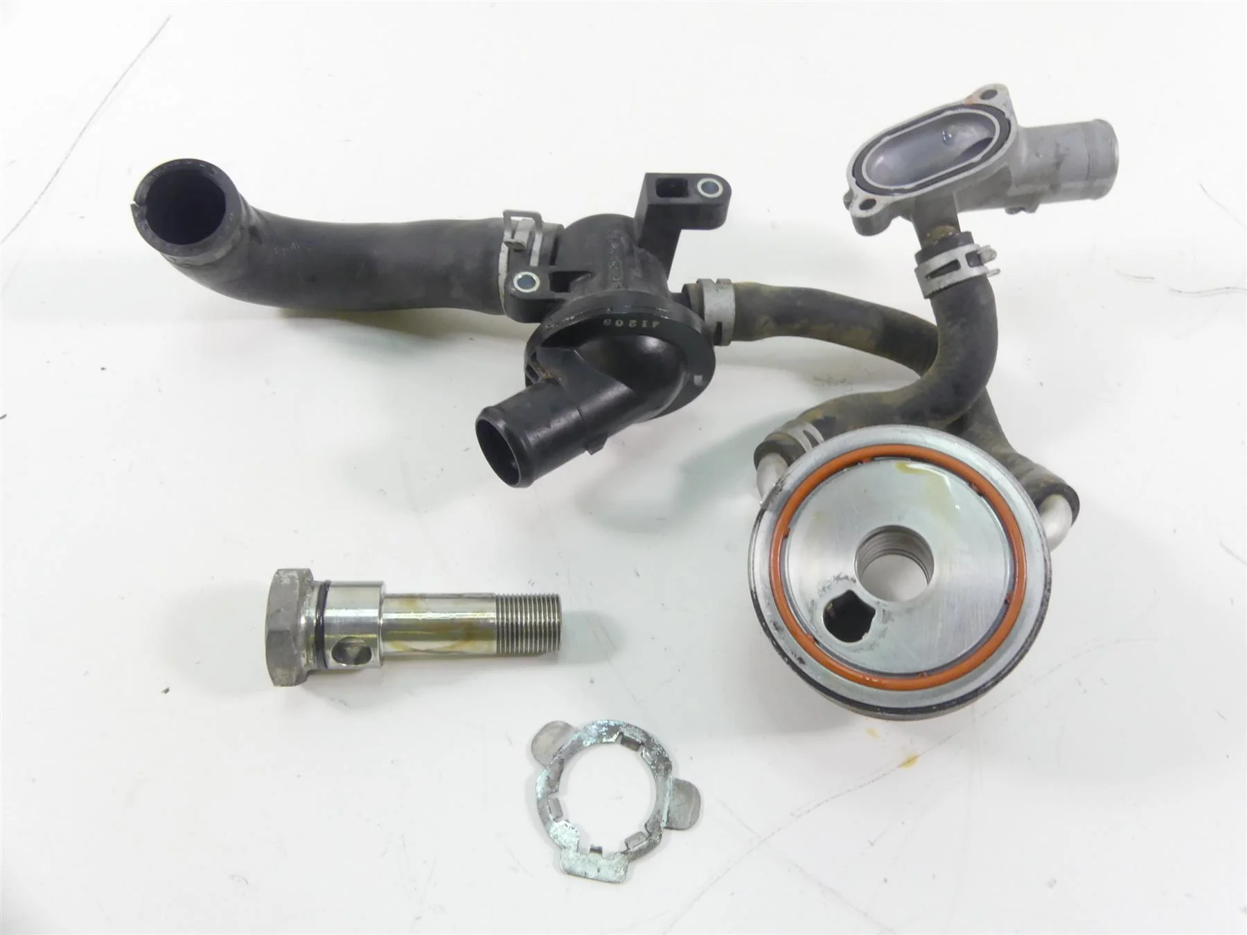2015 Yamaha MT09 FZ09 Oil Cooler Assembly 1RC-13470-00-00