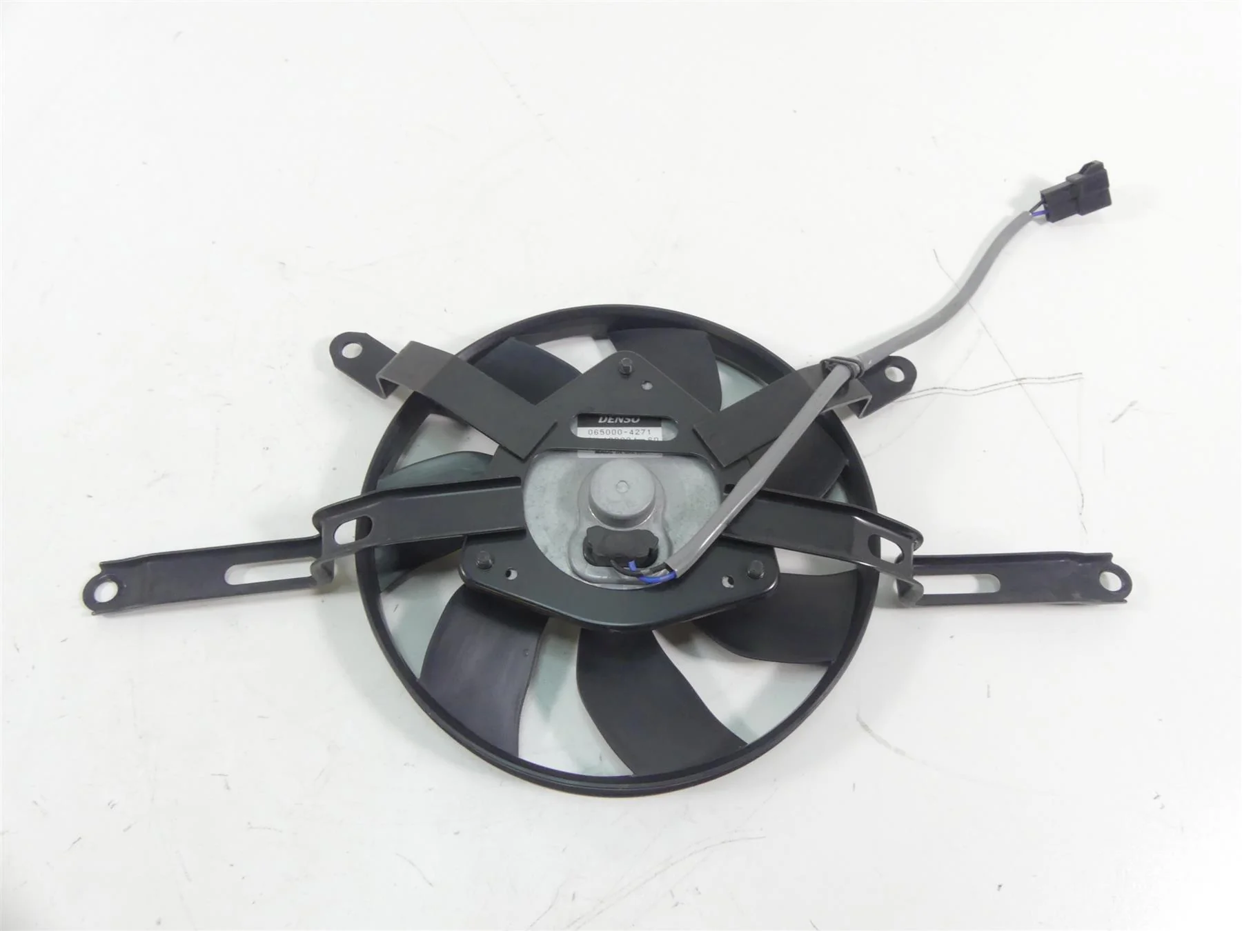2015 Yamaha MT09 FZ09 Radiator Fan 1RC-12405-00-00 1RC-12405-02-00