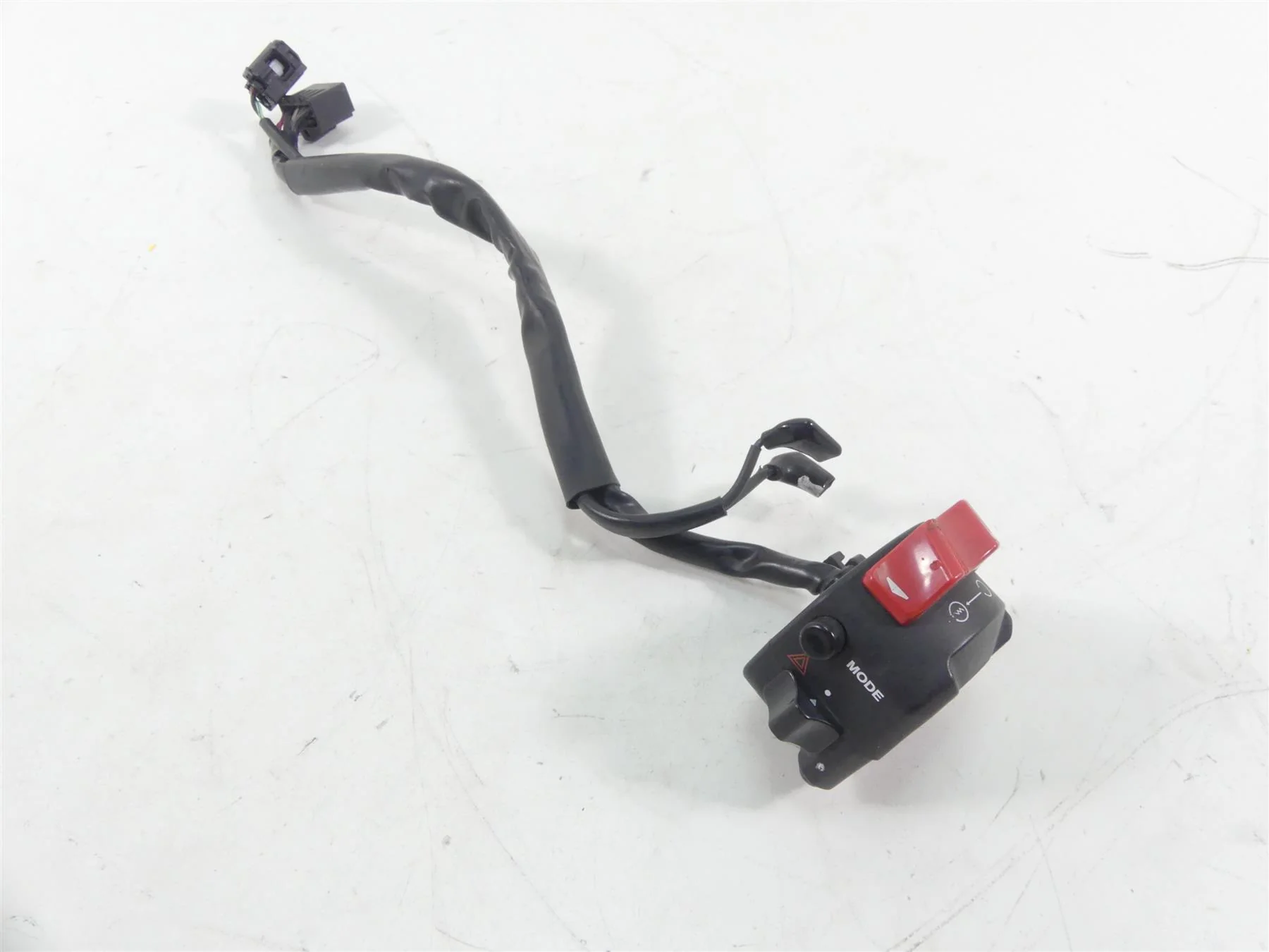 2015 Yamaha MT09 FZ09 Right Hand Start Kill Control Switch 1RC-83963-00-00