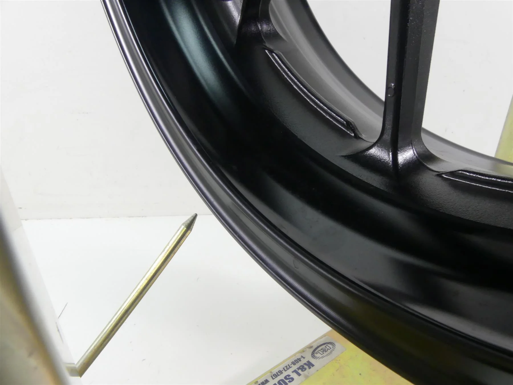 2015 Yamaha MT09 FZ09 Straight Rear Wheel Rim 17x5.5 -Read 1RC-25338-00-00 - Image 5
