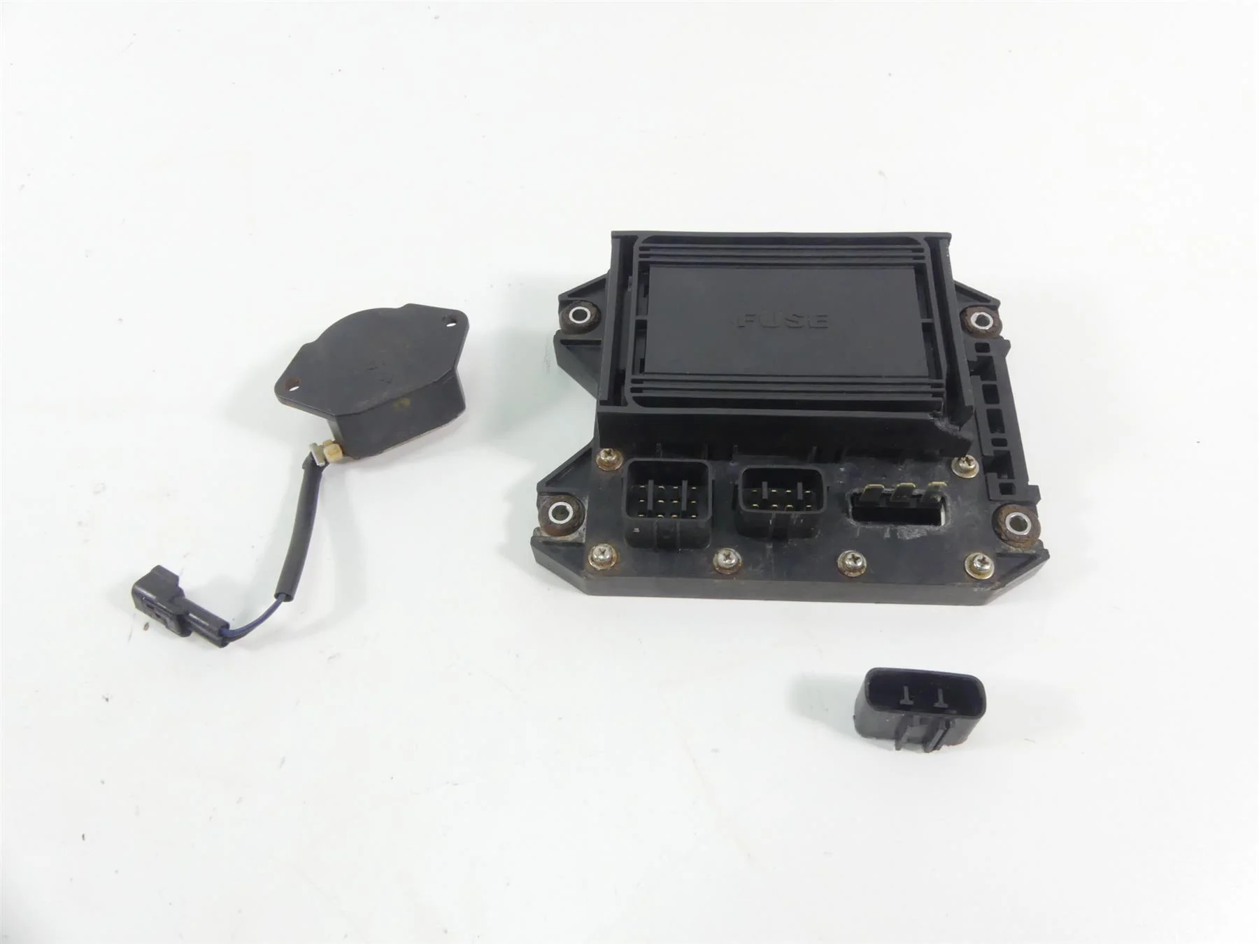 2015 Yamaha Waverunner Cruiser VX1100 Fuse Box Panel Module - Read 6EX-82170-00