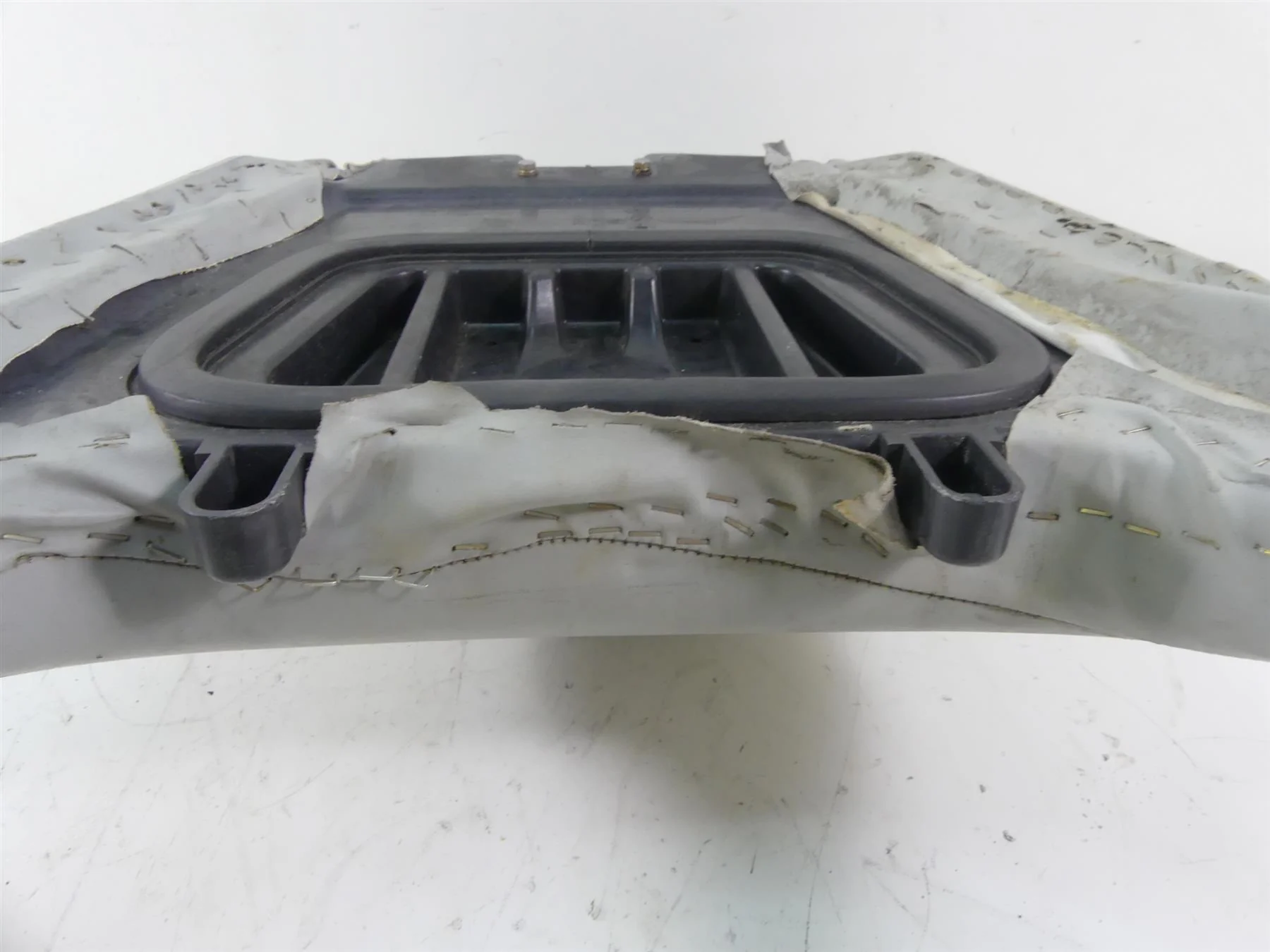 2015 Yamaha Waverunner VX1100 Cruiser Rear Passenger Seat - Read F2X-U372A-30-00 - Image 12