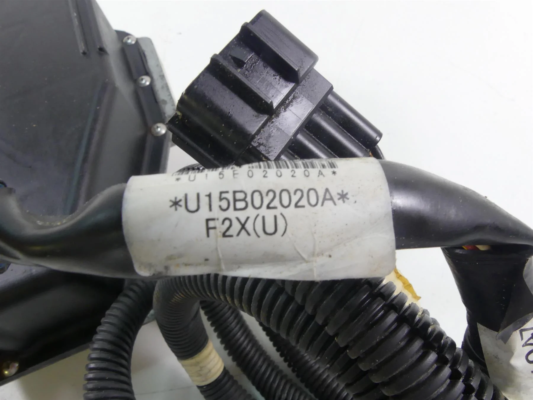 2015 Yamaha Waverunner VX1100 Cruiser Reverse Trim Motor & Box F2X-6140B-00-00 - Image 11