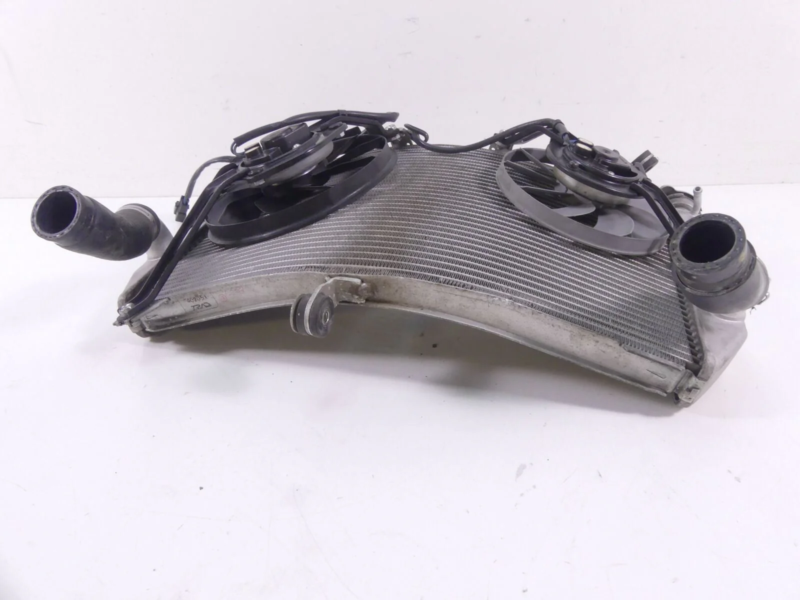 2015 Yamaha YZF-R1M Radiator Cooler Fan & Hoses Set - Read 2CR-12461-00-00 - Image 5