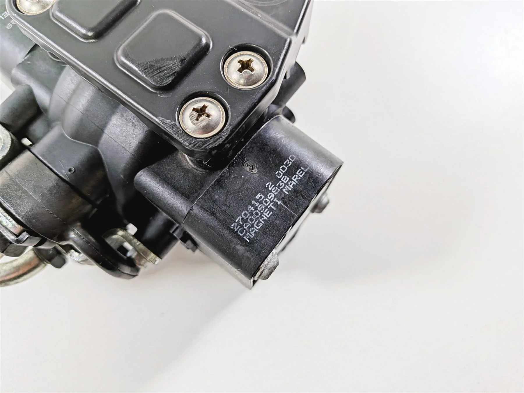 2016 Aprilia RSV 1100 Tuono V4 Factory Accelerator Position Sensor Grip B044414 - Image 9