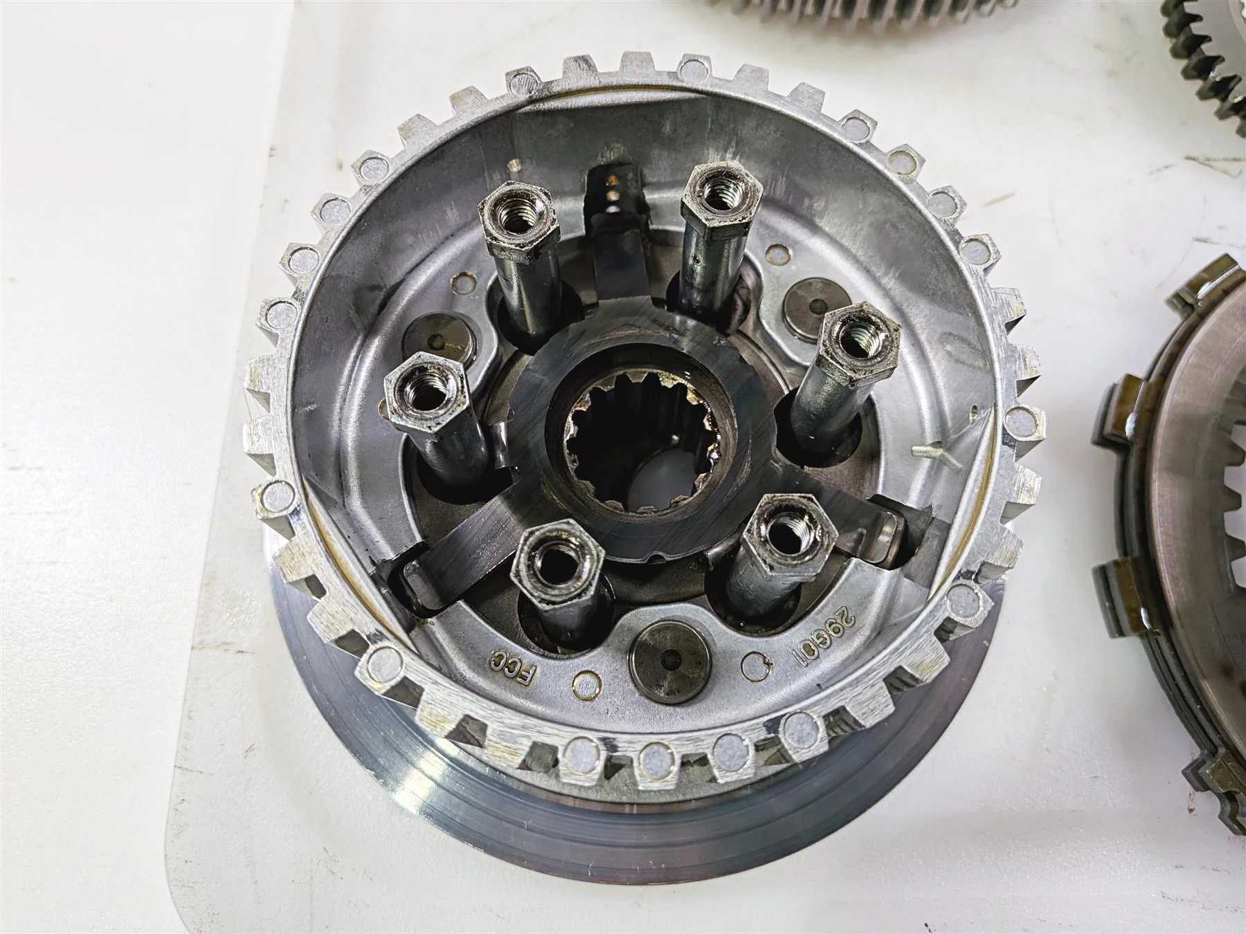 2016 Aprilia RSV 1100 Tuono V4 Factory Clutch Basket & Friction Disc Set 893773 - Image 4