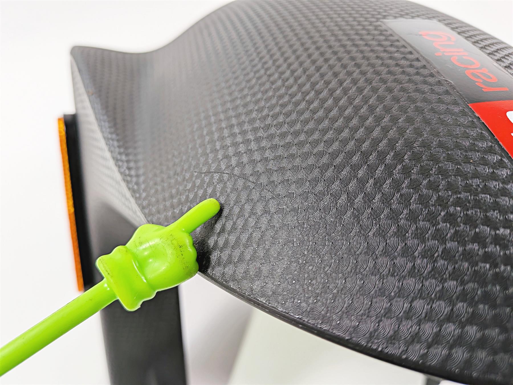2016 Aprilia RSV 1100 Tuono V4 Factory Front Fender 2B003404 B046156 - Image 10