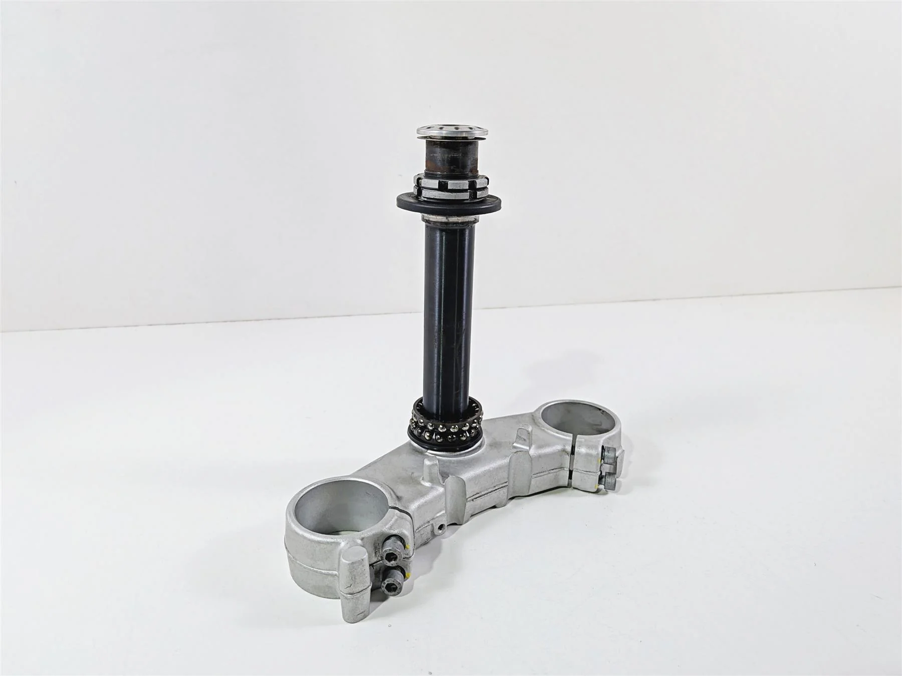2016 Aprilia RSV 1100 Tuono V4 Factory Lower Triple Tree Steering Clamp 2B001680 - Image 12
