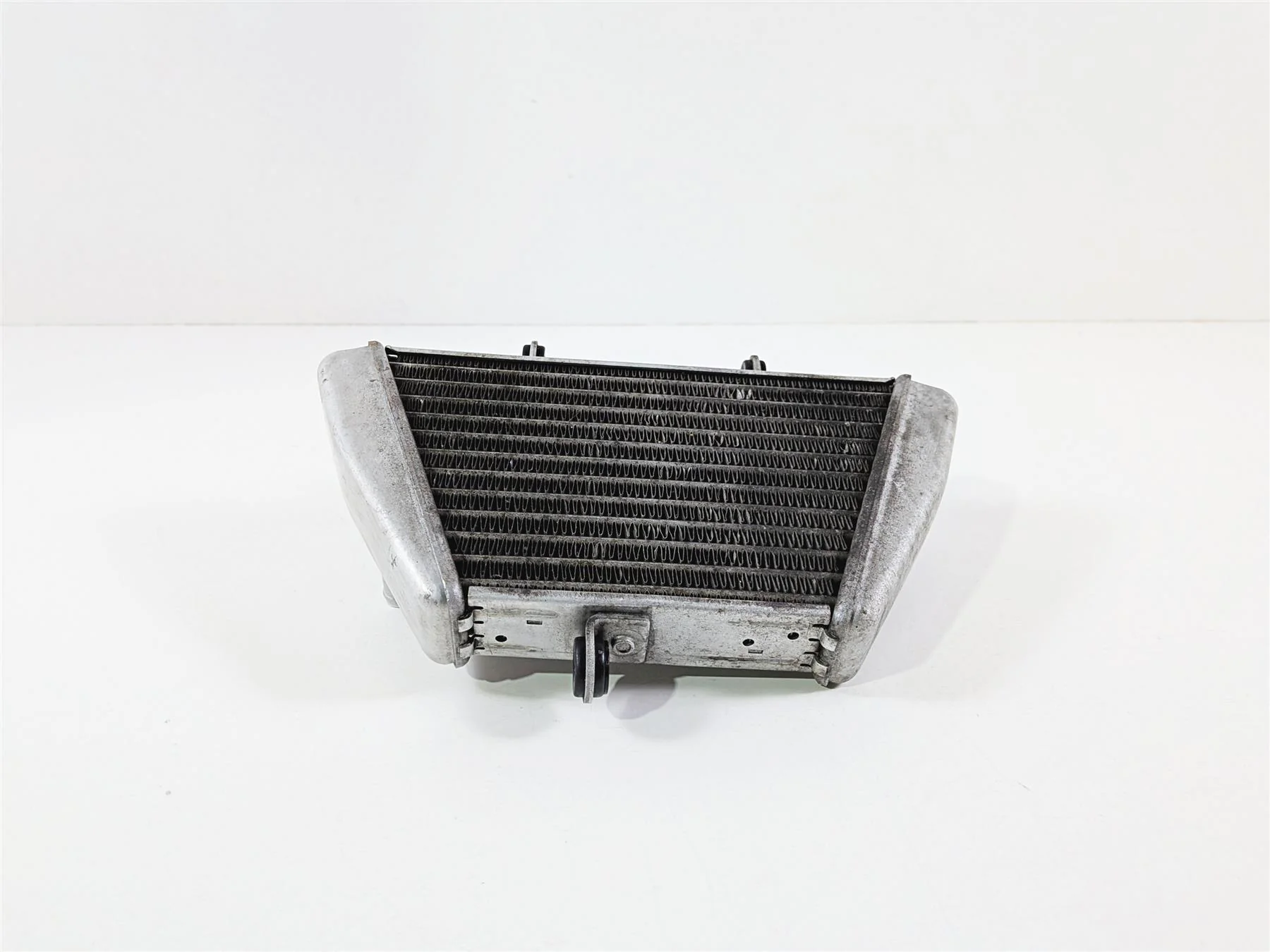 2016 Aprilia RSV 1100 Tuono V4 Factory Oil Cooler & Lines 2B000897 - Image 2