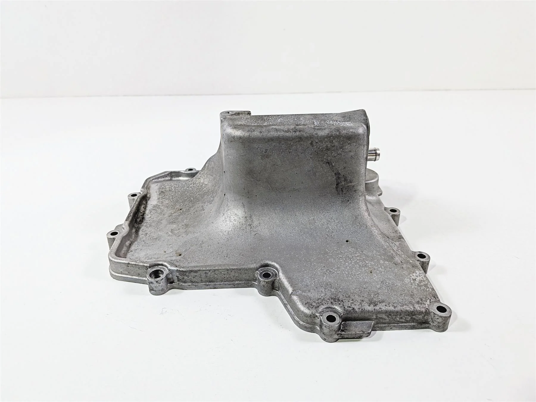 2016 Aprilia RSV 1100 Tuono V4 Factory Oil Pan Lower Engine Cover 8997555 - Image 3