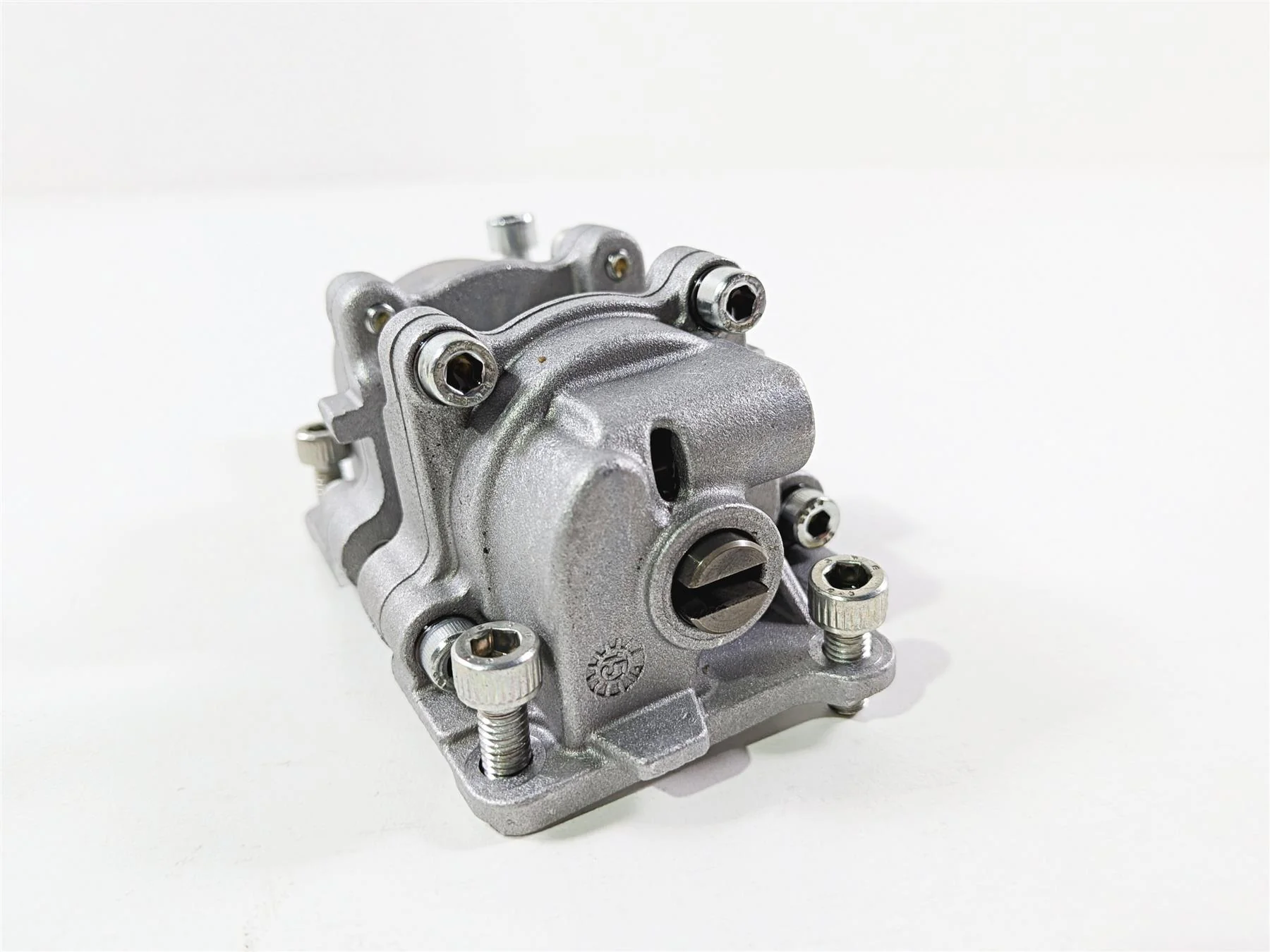 2016 Aprilia RSV 1100 Tuono V4 Factory Oil Pump 2A000539 - Image 10