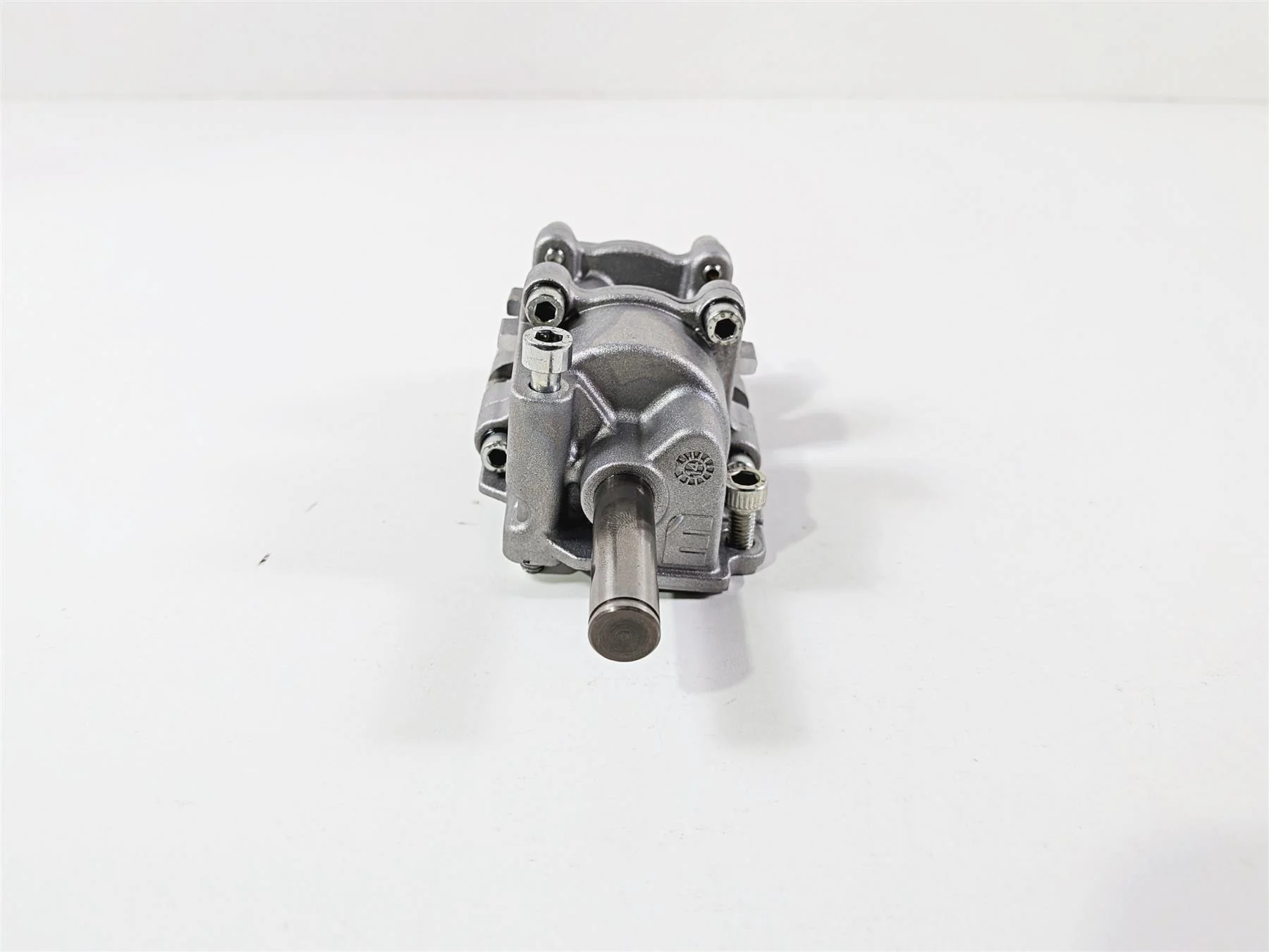 2016 Aprilia RSV 1100 Tuono V4 Factory Oil Pump 2A000539 - Image 6