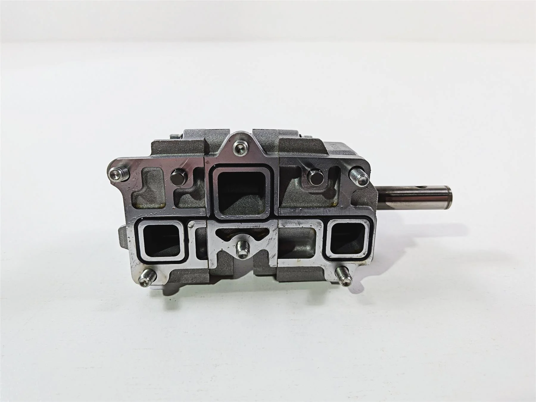 2016 Aprilia RSV 1100 Tuono V4 Factory Oil Pump 2A000539 - Image 8