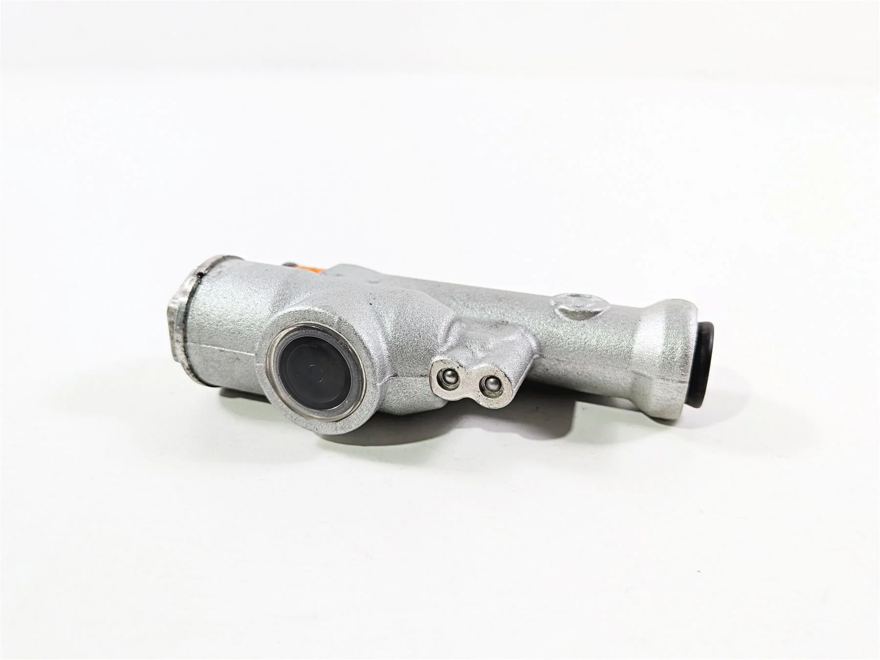 2016 Aprilia RSV 1100 Tuono V4 Factory Rear Brembo Brake Master Cylinder B044586 - Image 4