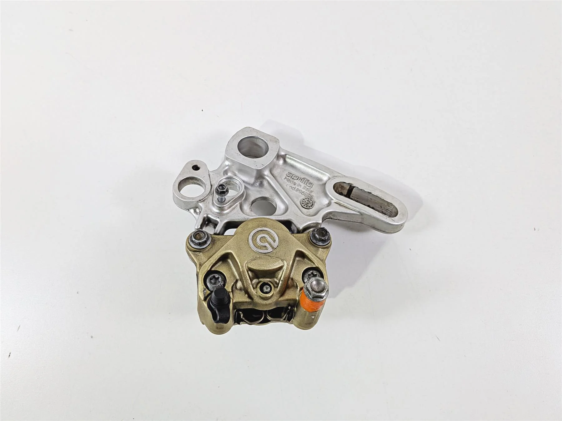 2016 Aprilia RSV 1100 Tuono V4 Factory Rear Gold Brembo Brake Caliper B045137 - Image 6