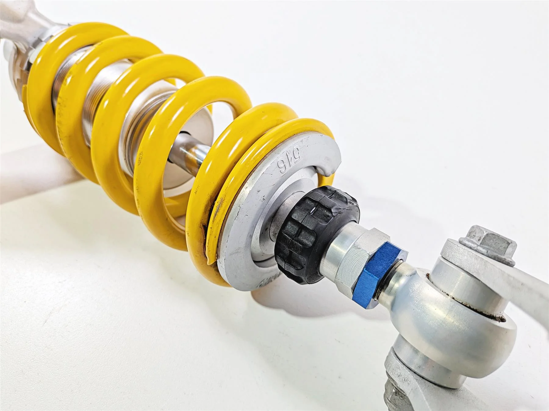 2016 Aprilia RSV 1100 Tuono V4 Factory Rear Ohlins Shock Damper 2B001705 - Image 8
