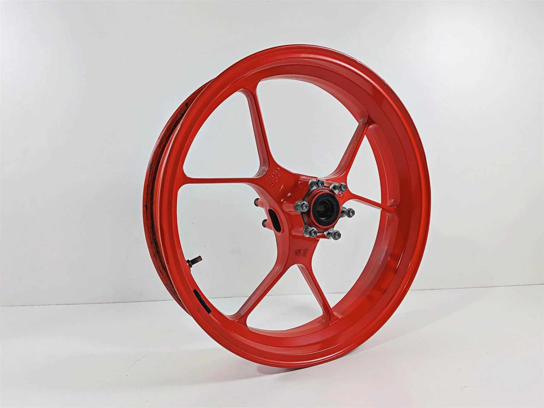 2016 Aprilia RSV 1100 Tuono V4 Factory Strgt Front Red 17x3.5 Wheel Rim 2B002105 - Image 13
