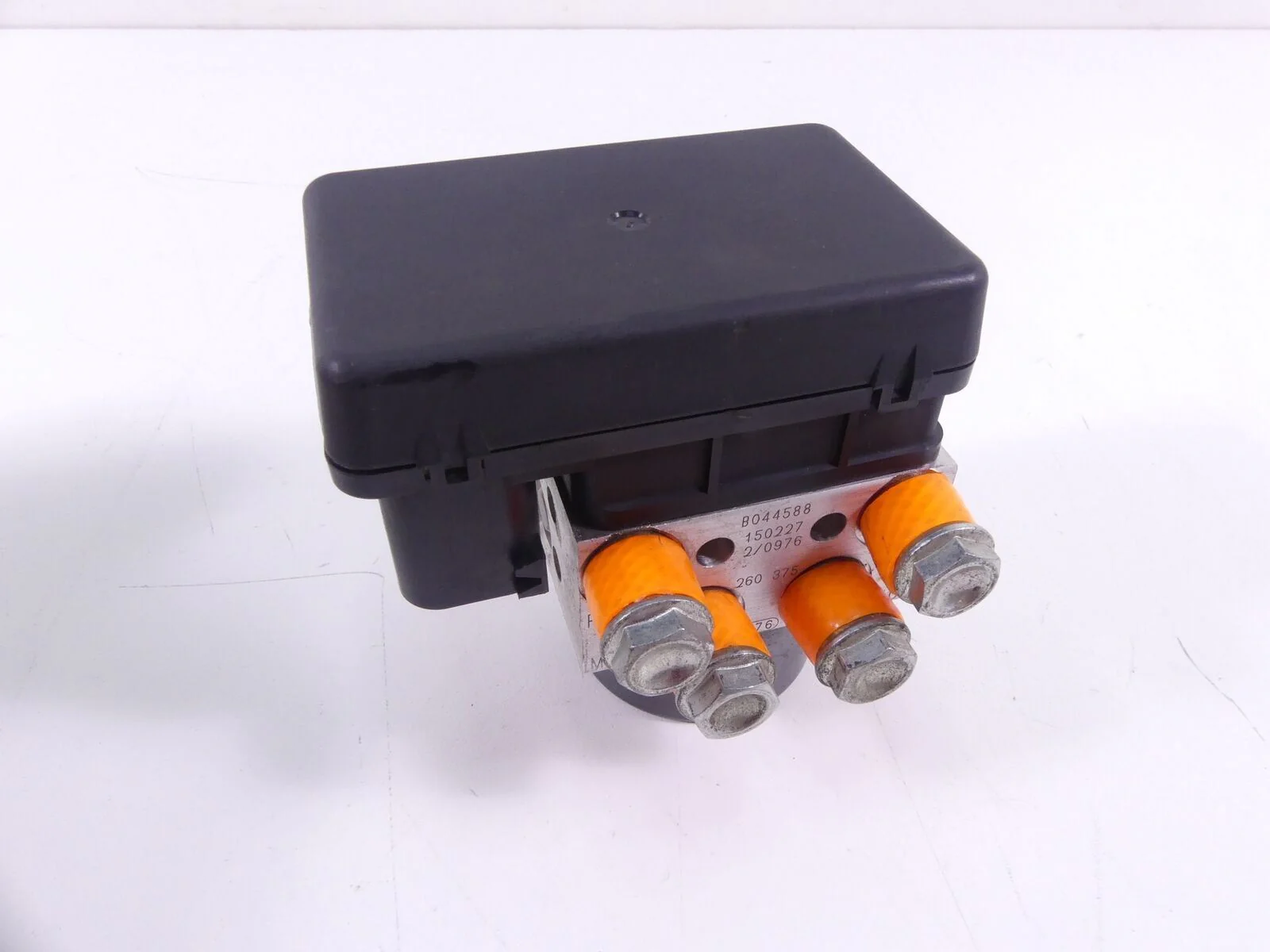2016 Aprilia RSV 1100 Tuono V4 RR Abs Brake Pump Module B044588 - Image 3
