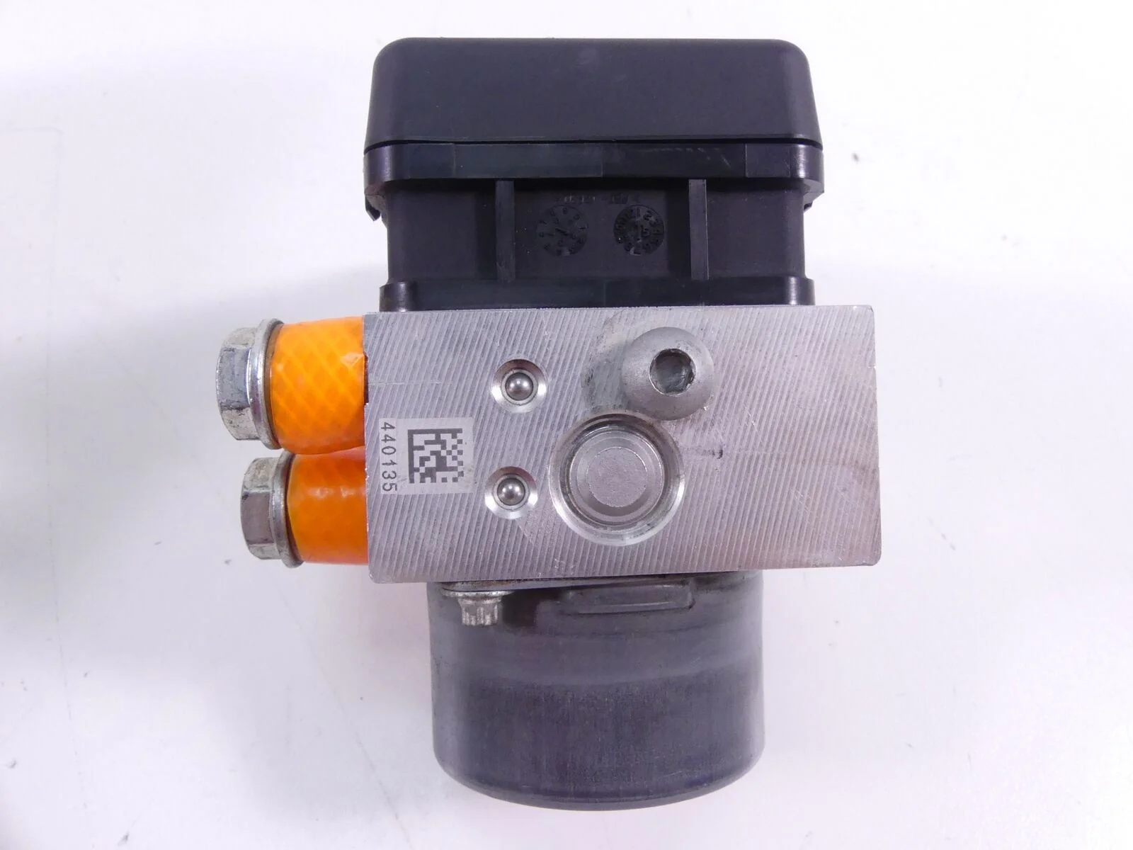 2016 Aprilia RSV 1100 Tuono V4 RR Abs Brake Pump Module B044588 - Image 7