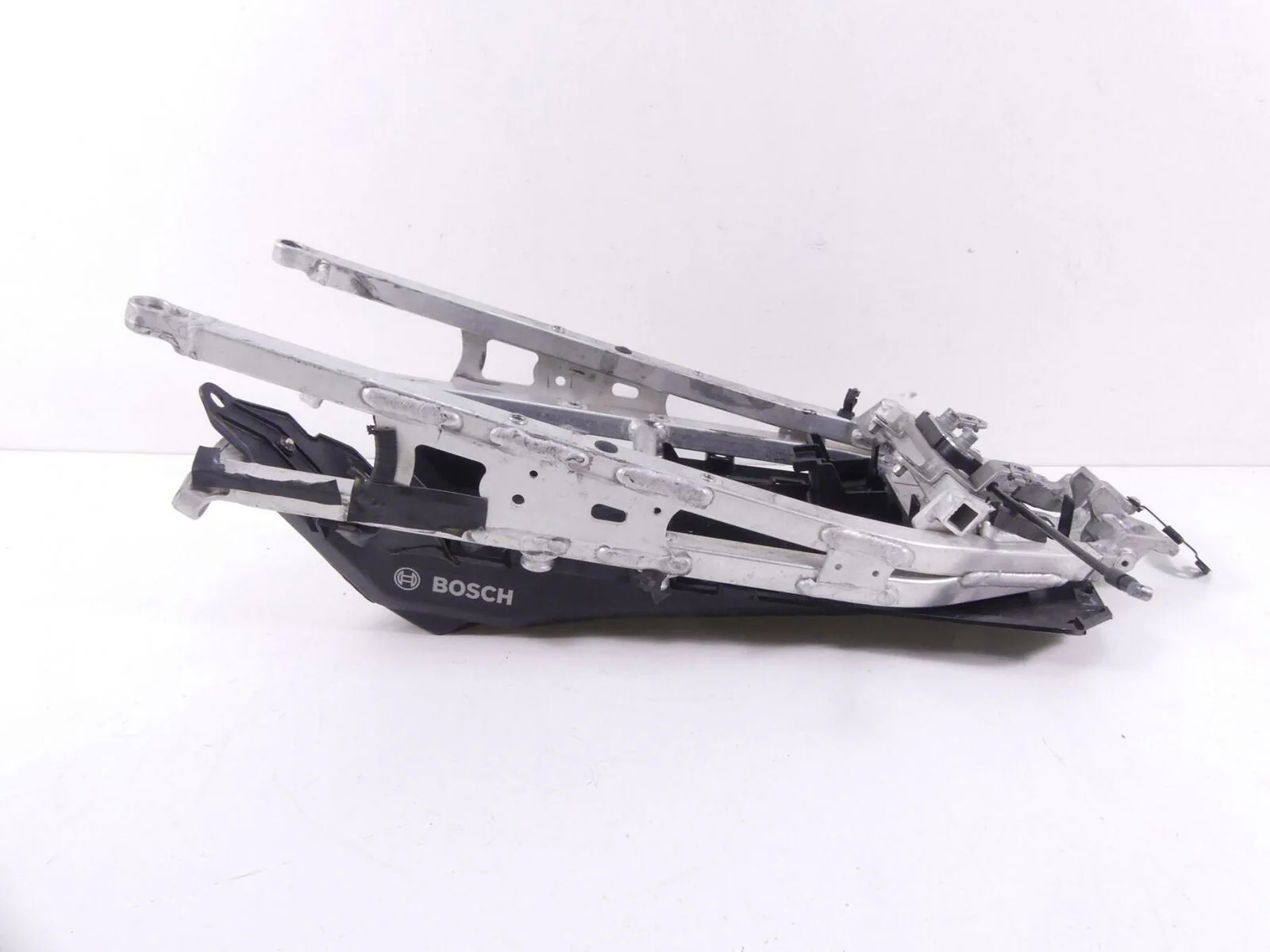2016 Aprilia RSV 1100 Tuono V4 RR Straight Sub Frame Subframe 858849 - Image 3