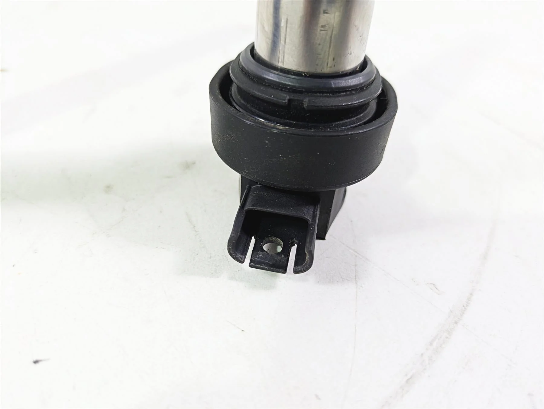 2016 BMW F800R K73 Eldor Ignition Coils 9K Only 12138523968 - Image 10
