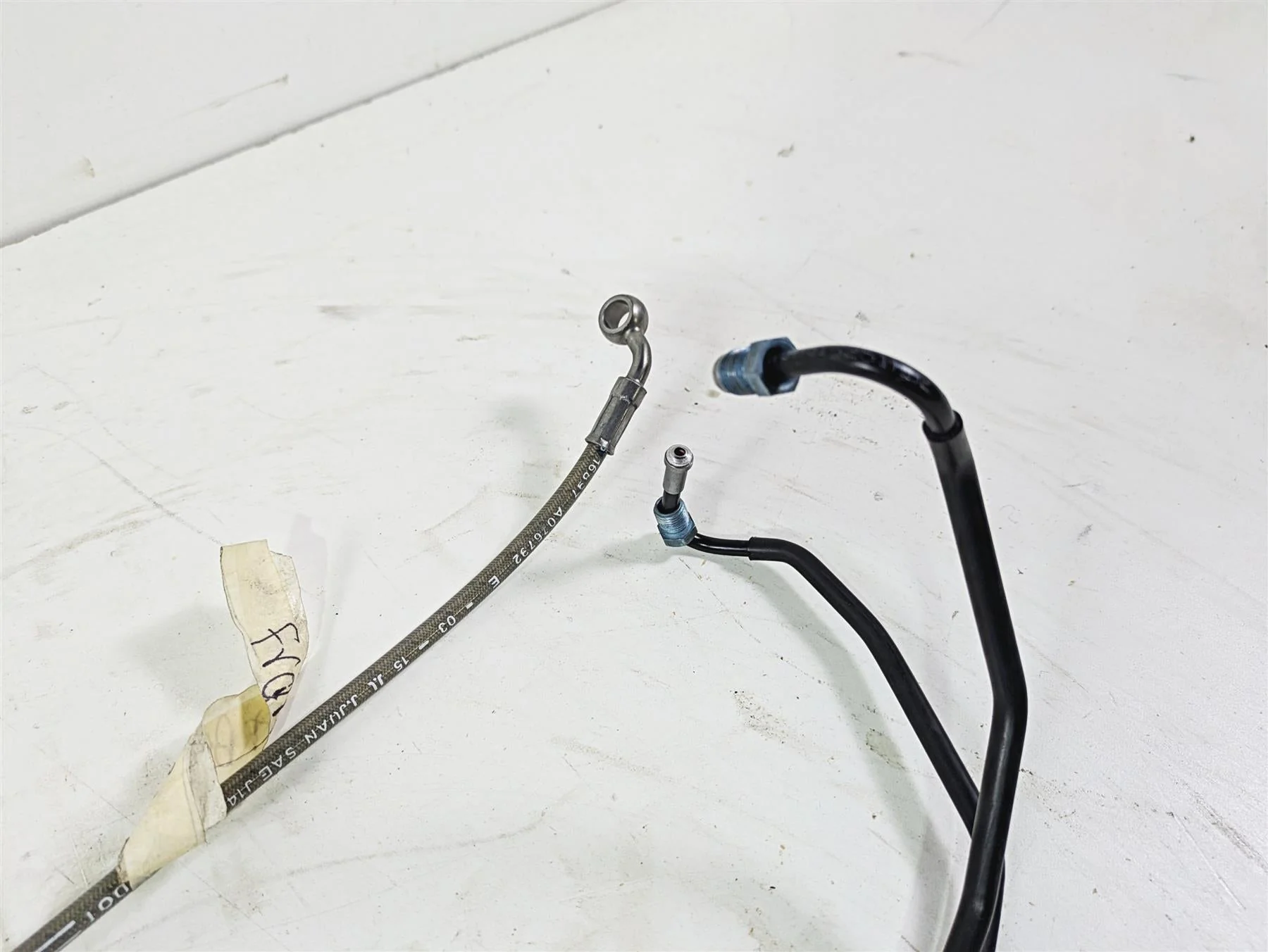 2016 BMW F800R K73 Front Abs Brake Line Hose Set 34328548297 34328548298 - Image 12