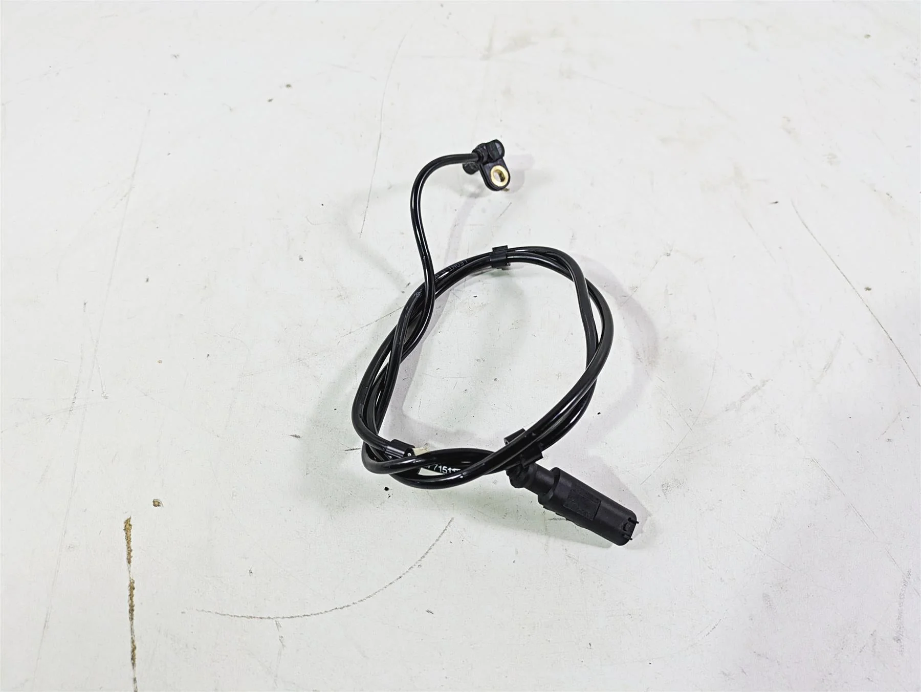 2016 BMW F800R K73 Front Abs Brake Wheel Speed Sensor 34527715117 - Image 2