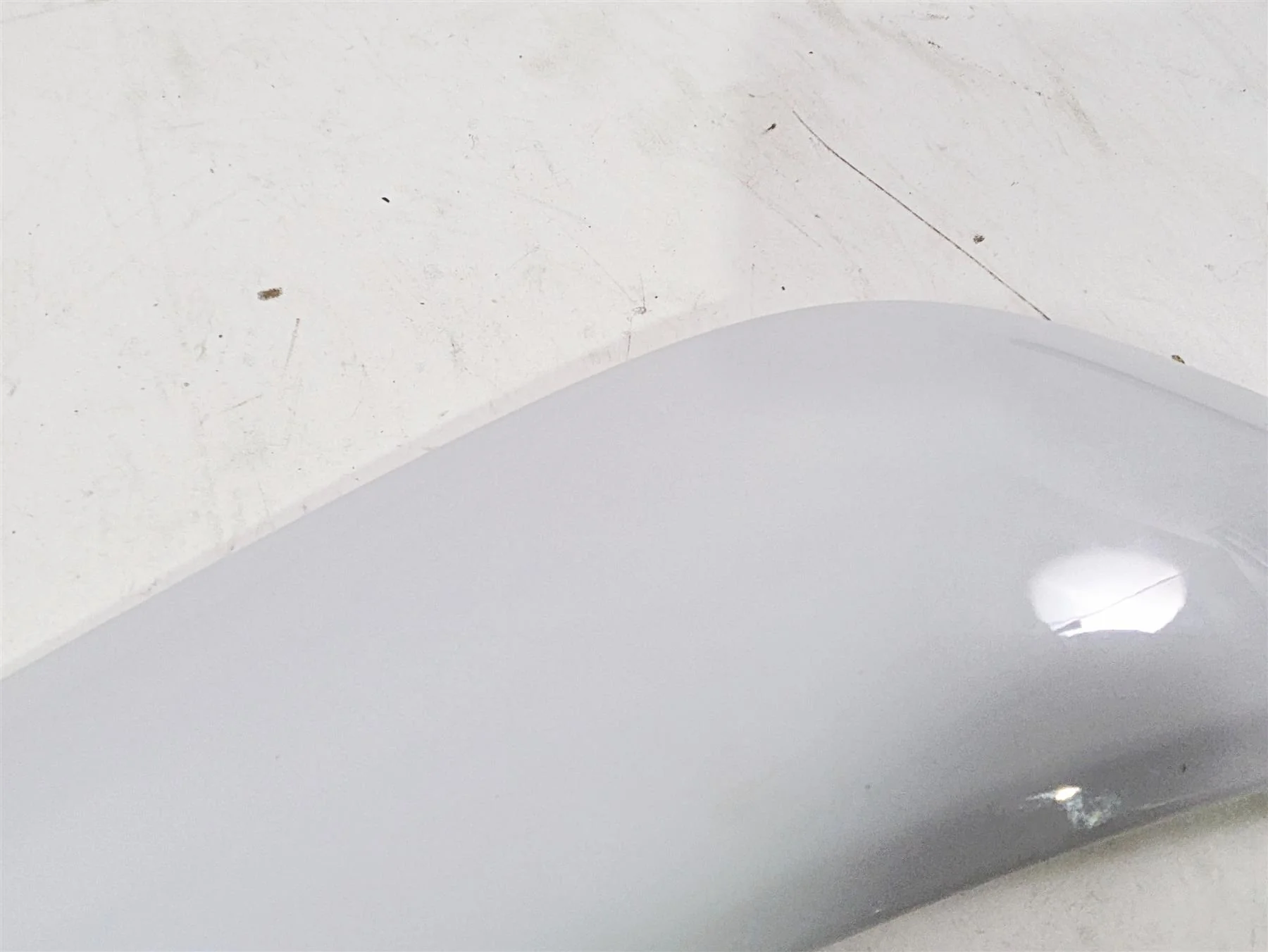 2016 BMW F800R K73 Left Rear Fender White Fairing Side Cover 46627678607 - Image 8